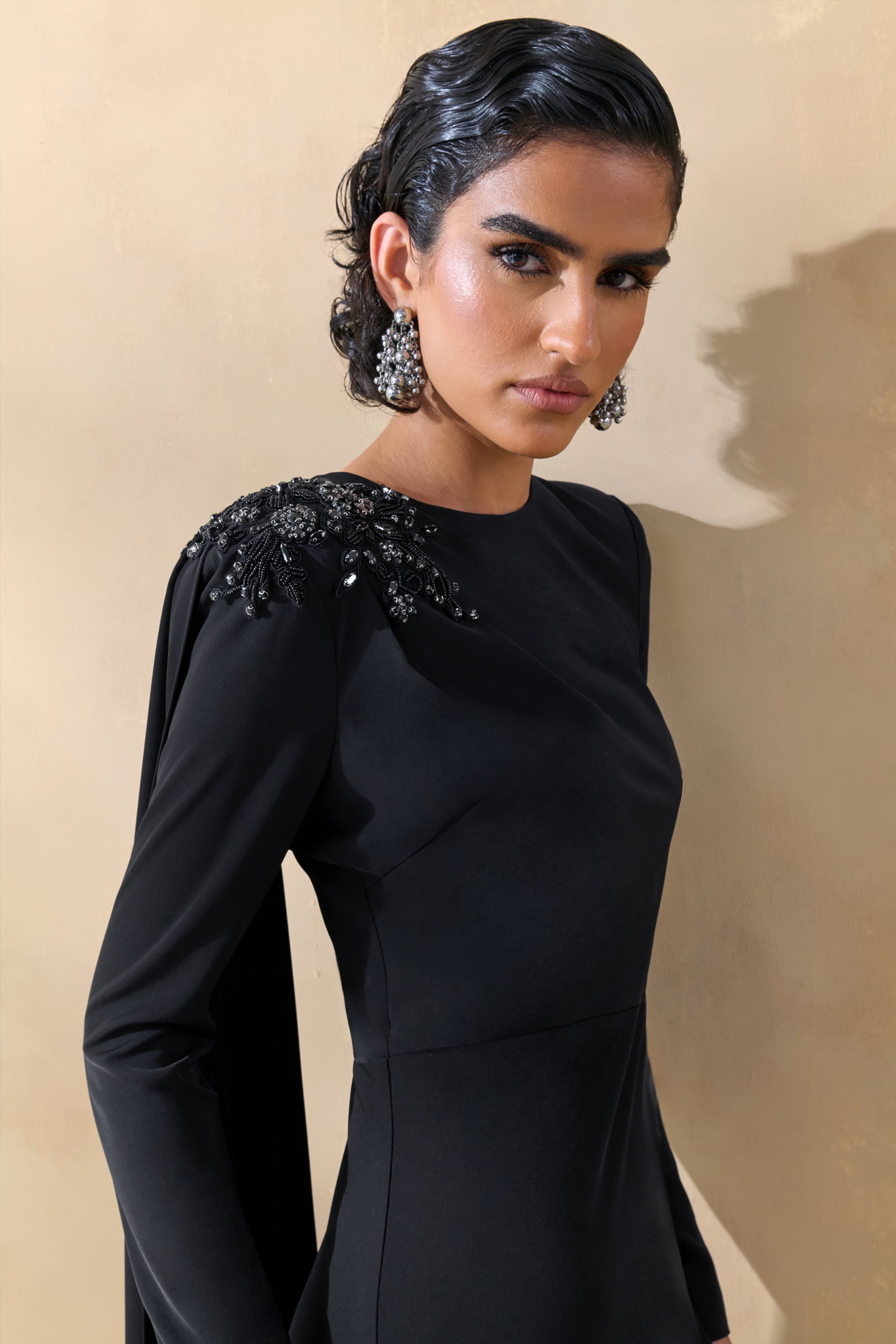 ECM_HR_CL137033002---Reese-_-Black-High-Neck-Maxi-Dress-With-Embellished-Detail-and-Sash-3.jpg