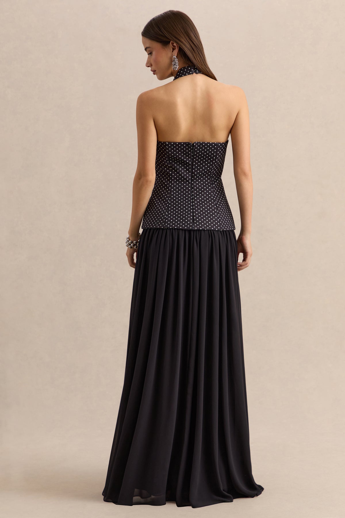 ECM_HR-CL137142141 - Zarina - Black & White Plunge-Neck Maxi Dress 08.jpg