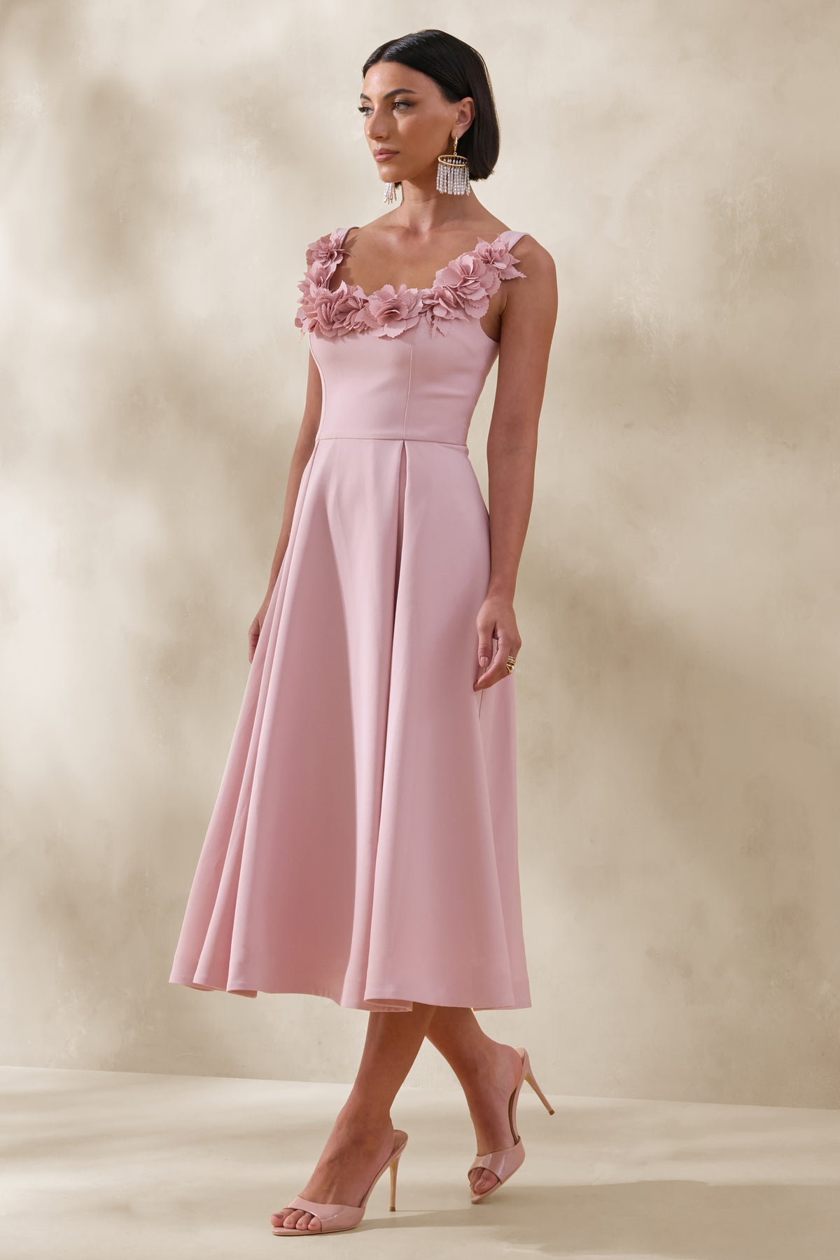 ECM_HR_CL137439083---Maelle-_-Pink-Scoop-Neck-Midi-Dress-With-Corsage-Detailing-1.jpg