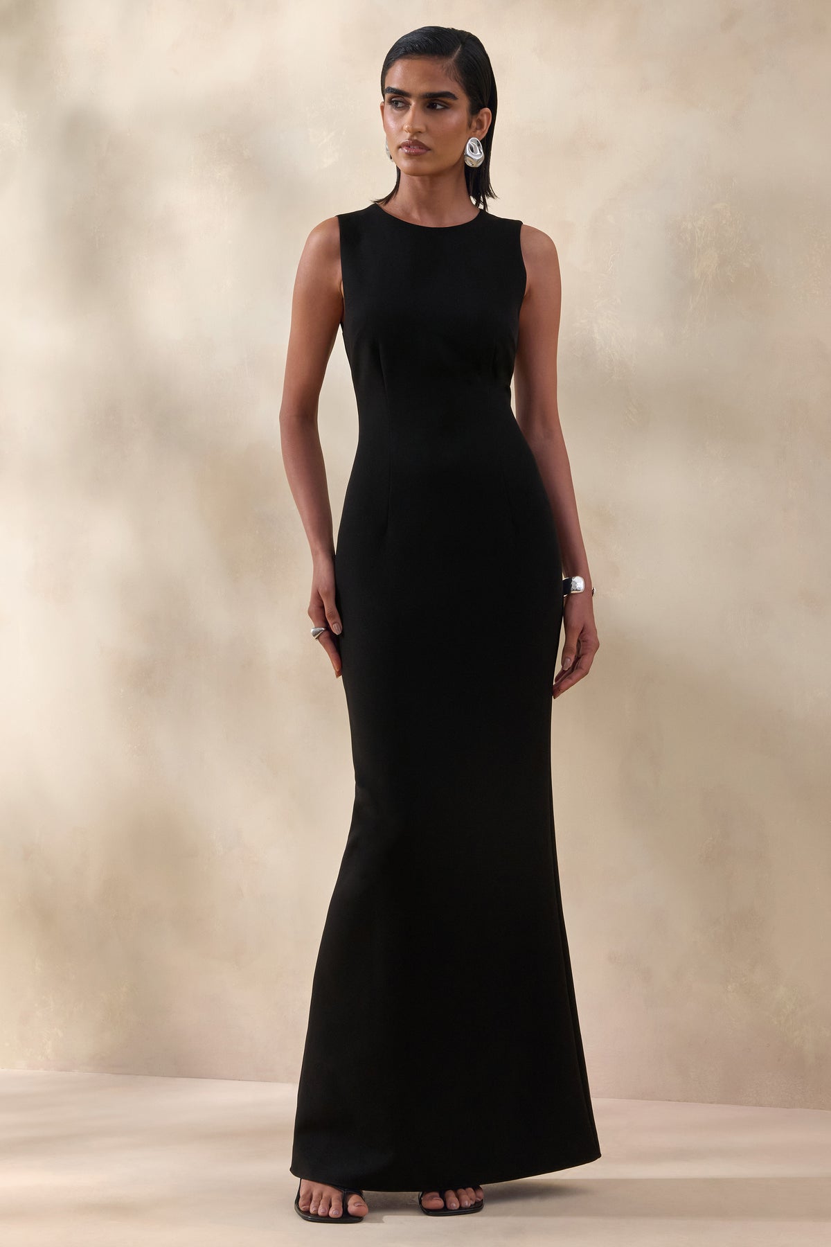 ECM_HR_CL137673001_Astrelle Black High-Neck Maxi Dress_03.jpg