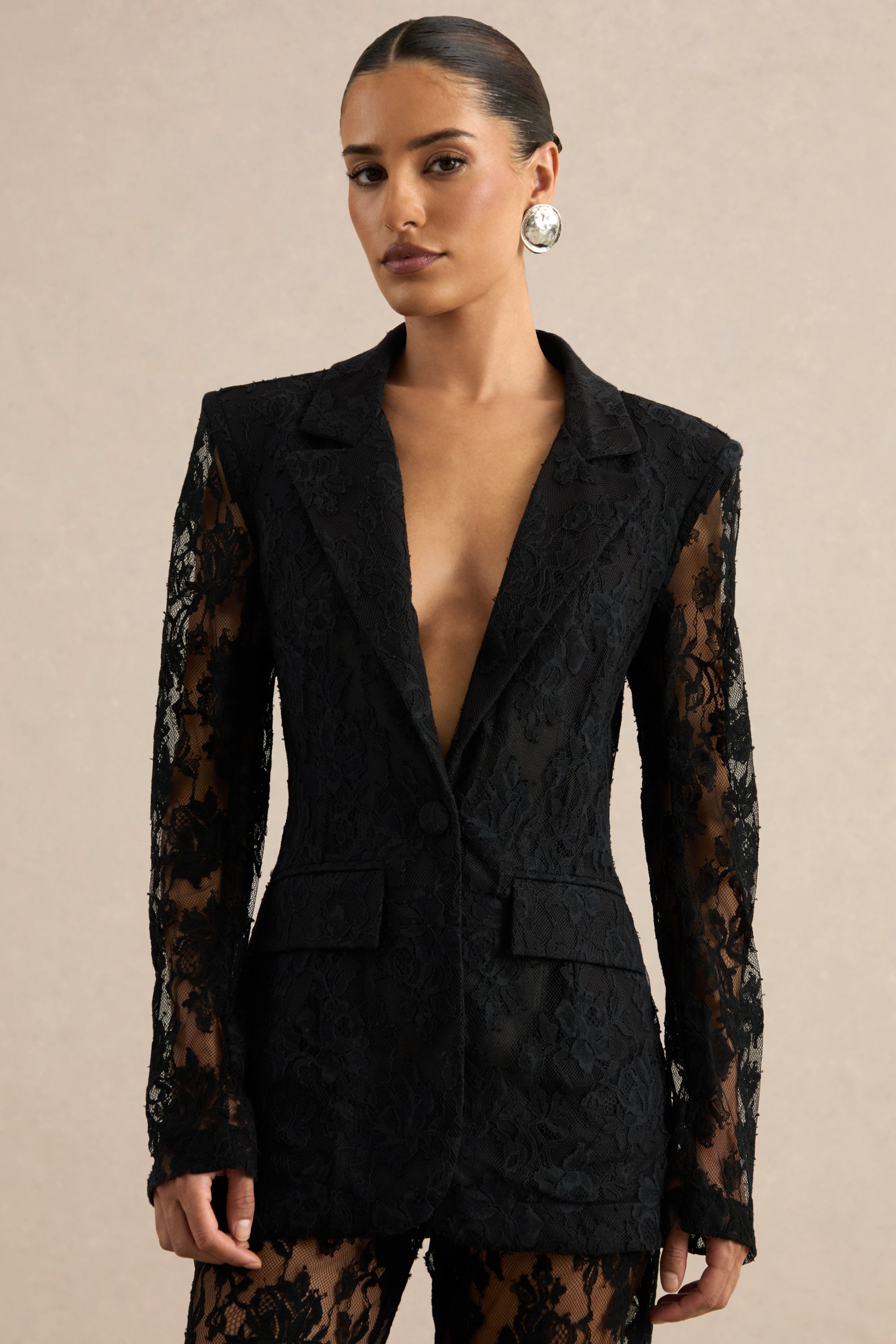 Vergia Black Lace Tailored-Blazer CL137796001 _ viloria lace black trousers CL137795001_ 44.jpg