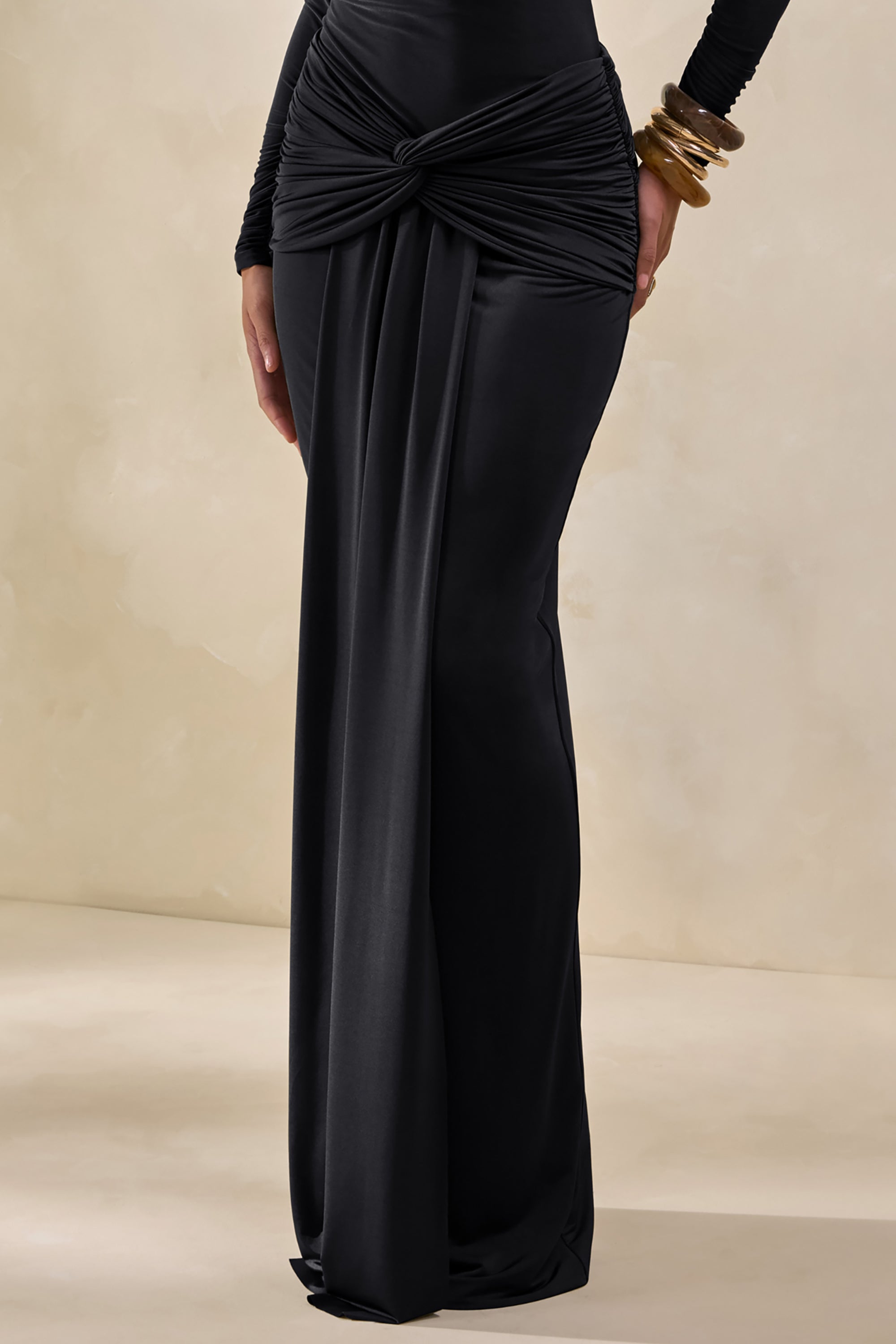 ECM_HR_CL137834001---Theria-Black-Maxi-Skirt-With-Gathering-And-Knot-Detail-+-CL137818001---Lyanna-Black-Turtle-Neck-Bodysuit2.jpg