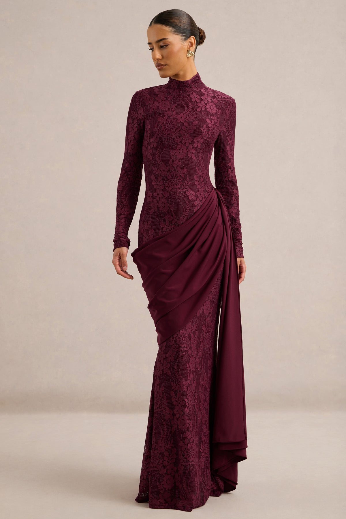 ECM_HR_CL137992102_Enestra_Burgundy_5014.jpg