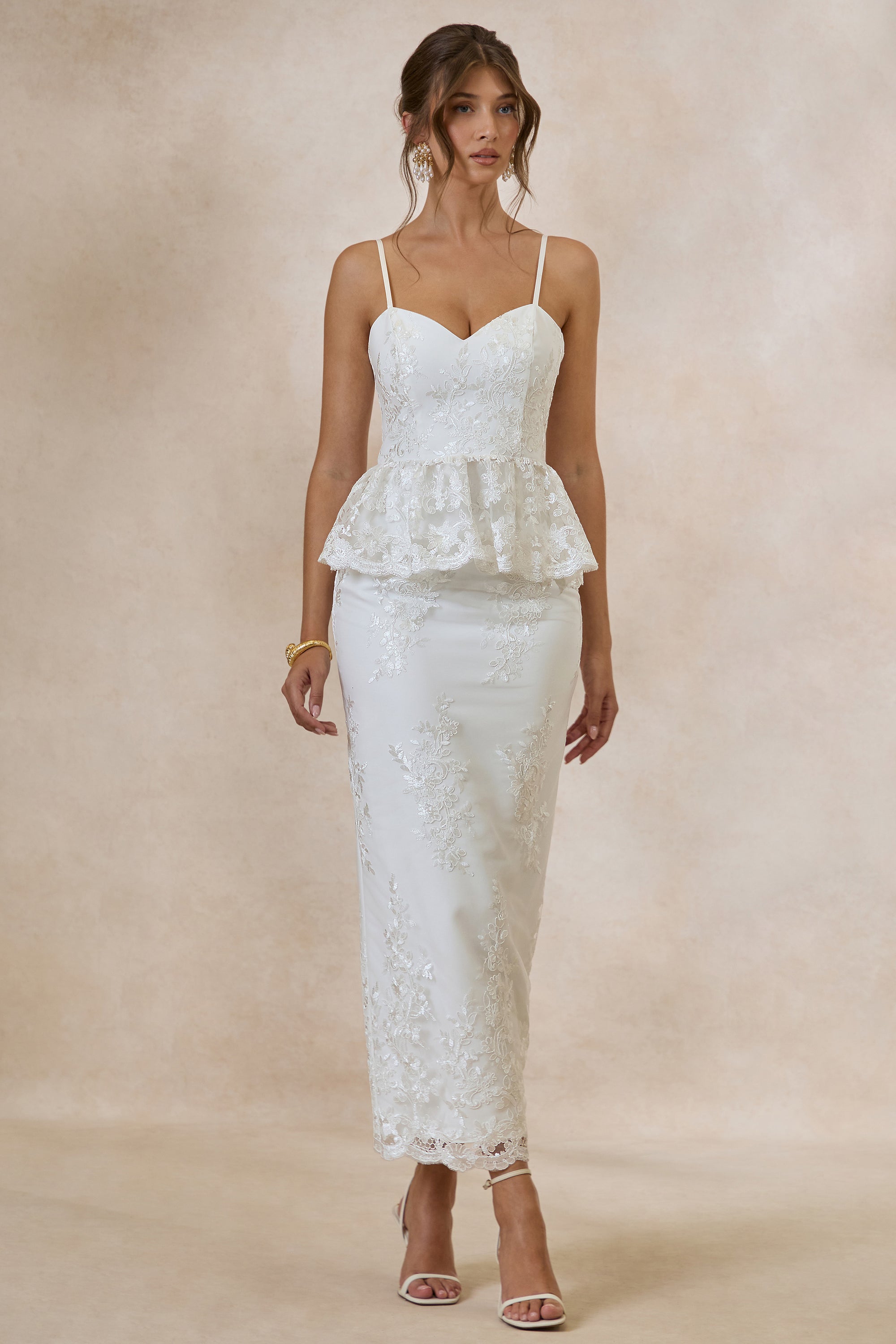 ECM_HR_CL138001110 - Revia _ White Lace Maxi Skir2.jpg