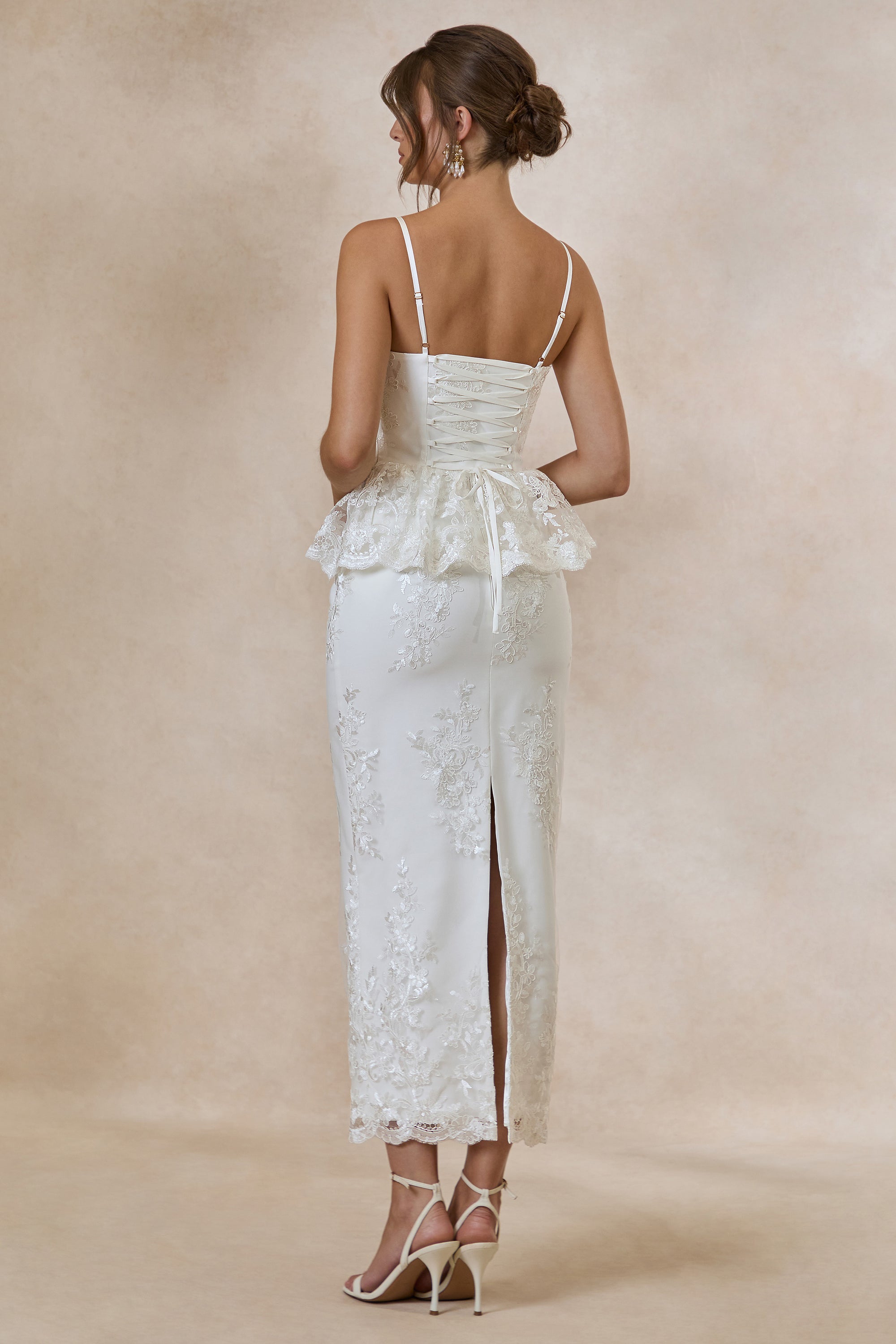 ECM_HR_CL138001110 - Revia _ White Lace Maxi Skir9.jpg