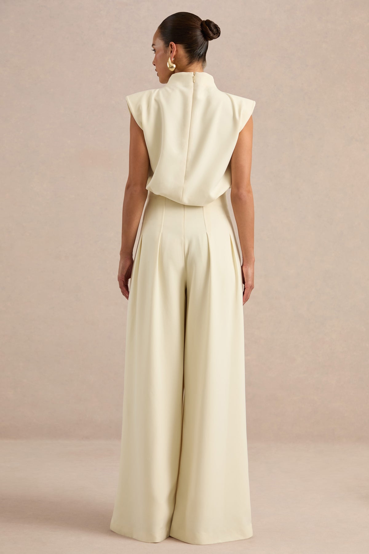 CL138279111 - Lalia Cream Barrel10.jpg