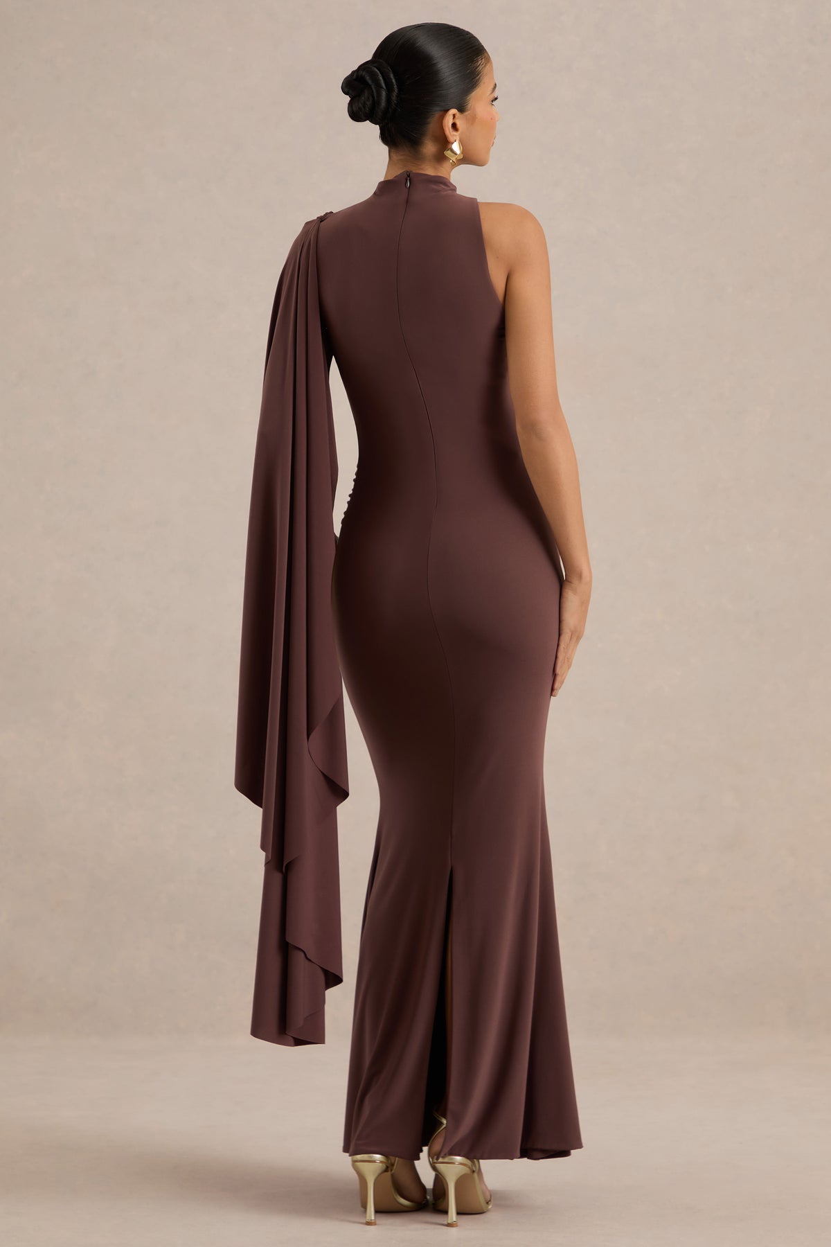 ECM_HR_CL138462022 - Azria | Dark Brown High-Neck Maternity Maxi Dress With Cape Sleeve5.jpg