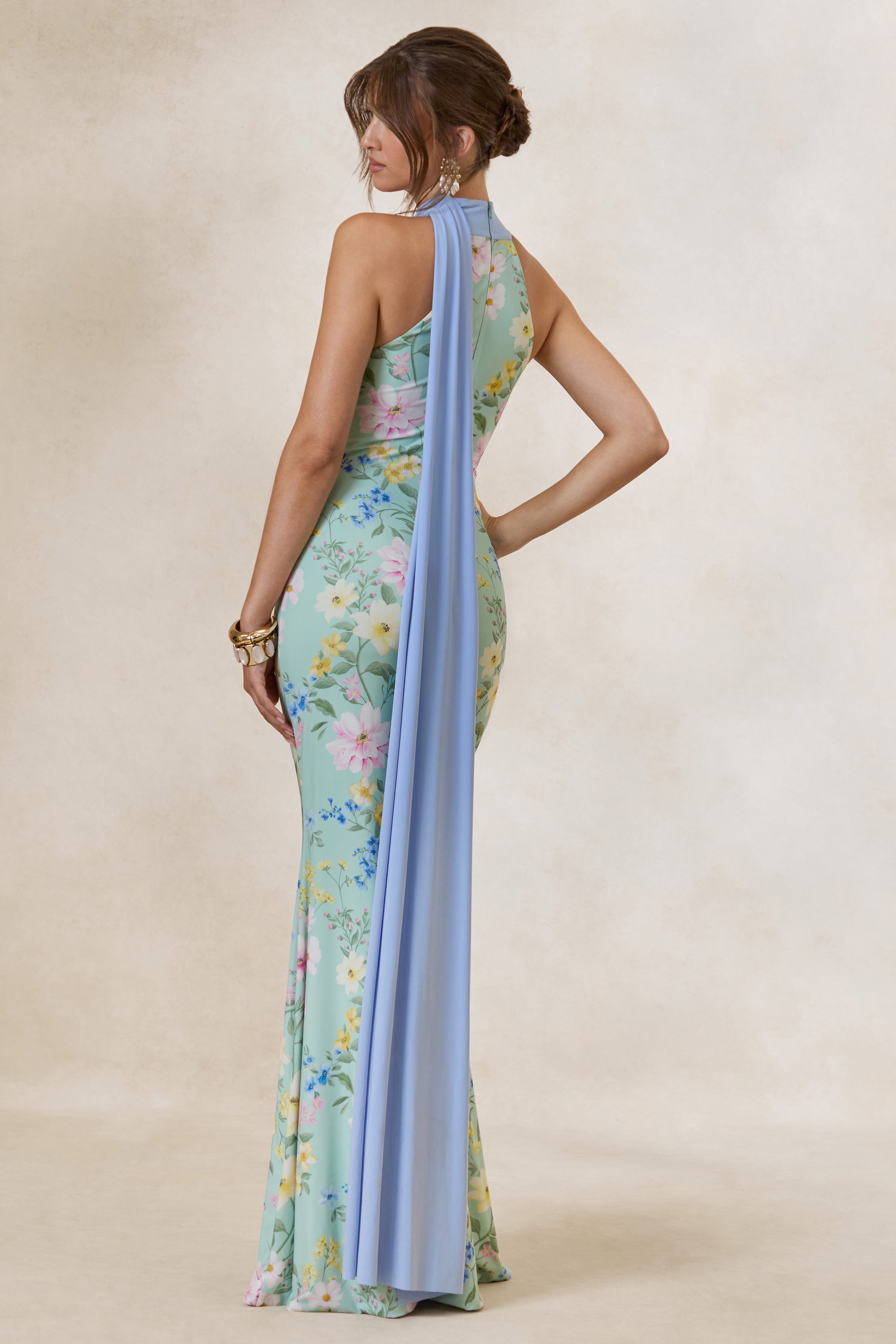 ECM_HR_CL138564032 - Inarah _ Mint Floral Print High-Neck Maxi Dress With Scarf Detail 4.jpg