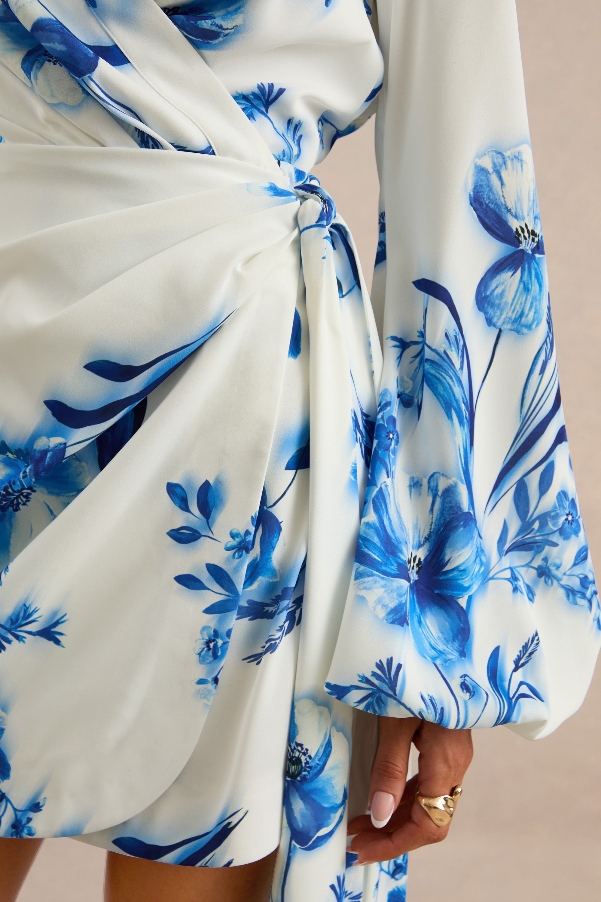 ECM_HR_CL138569153 - Itzara | Blue Floral Print Plunge-Neck Wrap Dress With Belt Detail 4.jpg