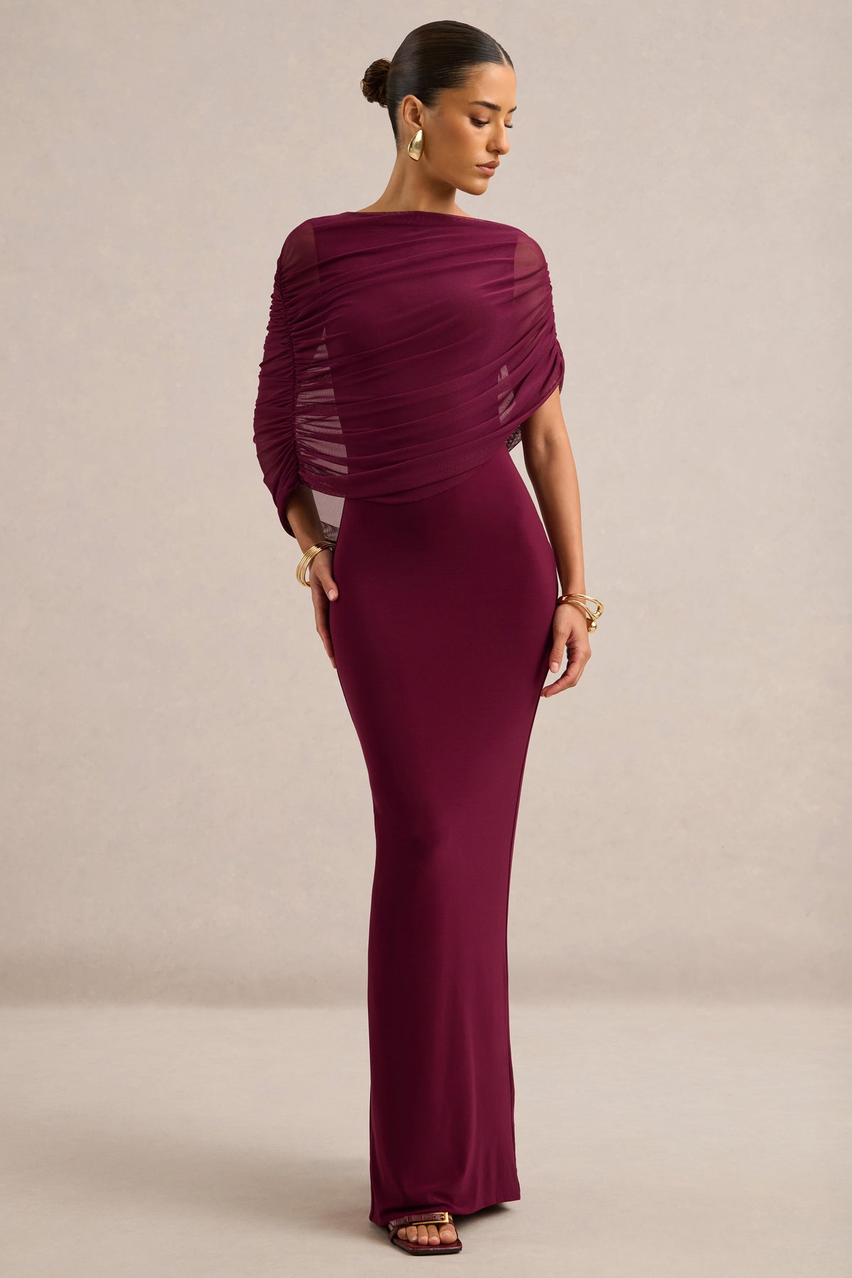 ECM_HR_CL138735102_Ciana_Burgundy_5204.jpg