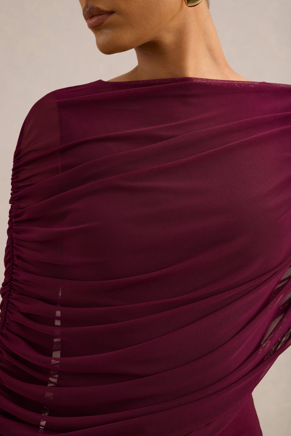 ECM_HR_CL138735102_Ciana_Burgundy_5227.jpg