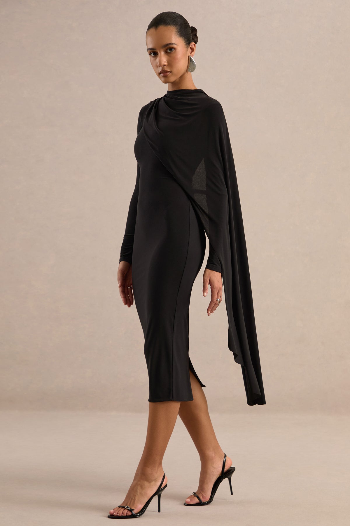 ECM_HR_CL138827001 - Verella Black Round-Neck Midi Dress With Cape Sleeve1.jpg