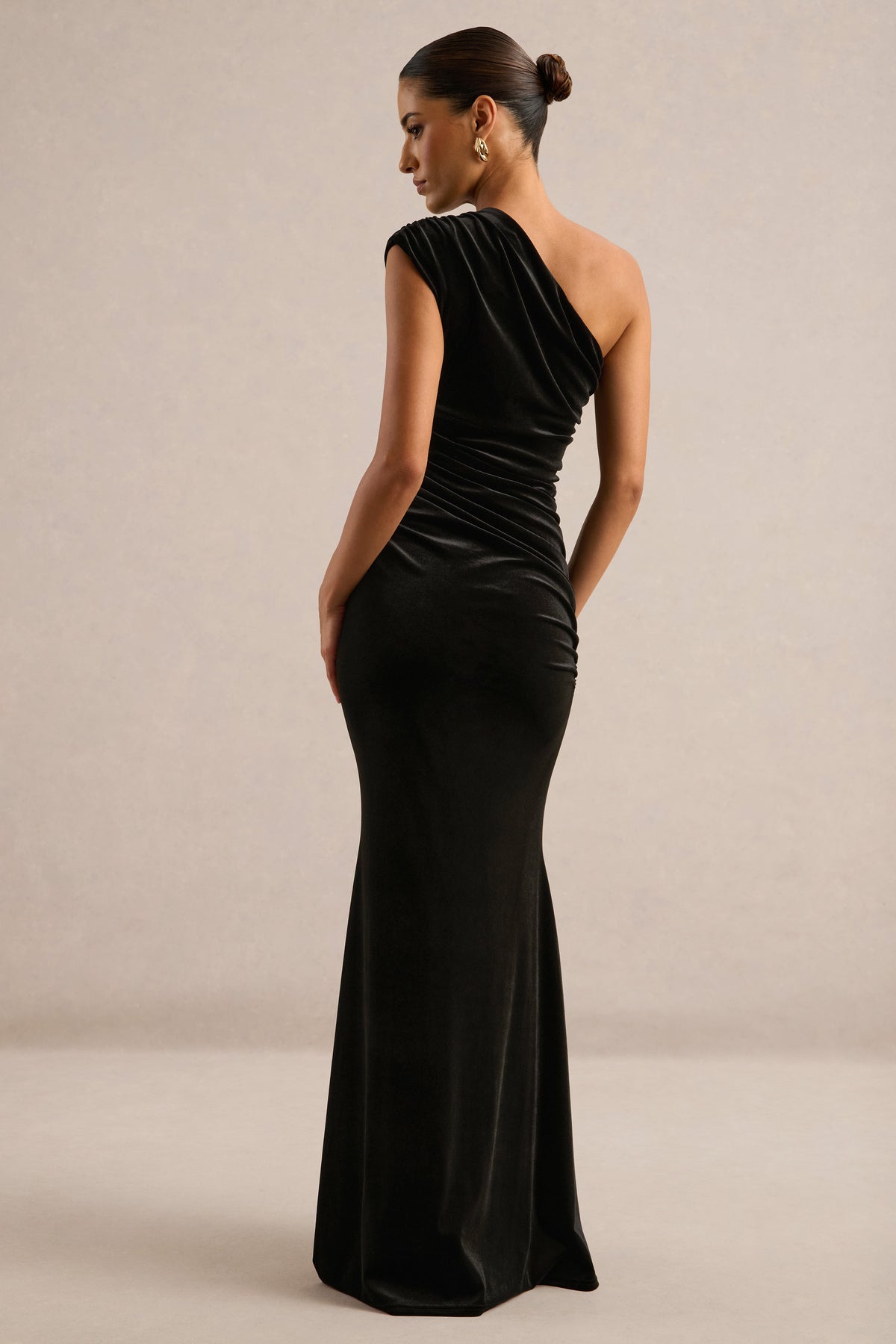 ECM_HR_CL138837001 - Freya _ Black One Shoulder Maxi Dress6.jpg