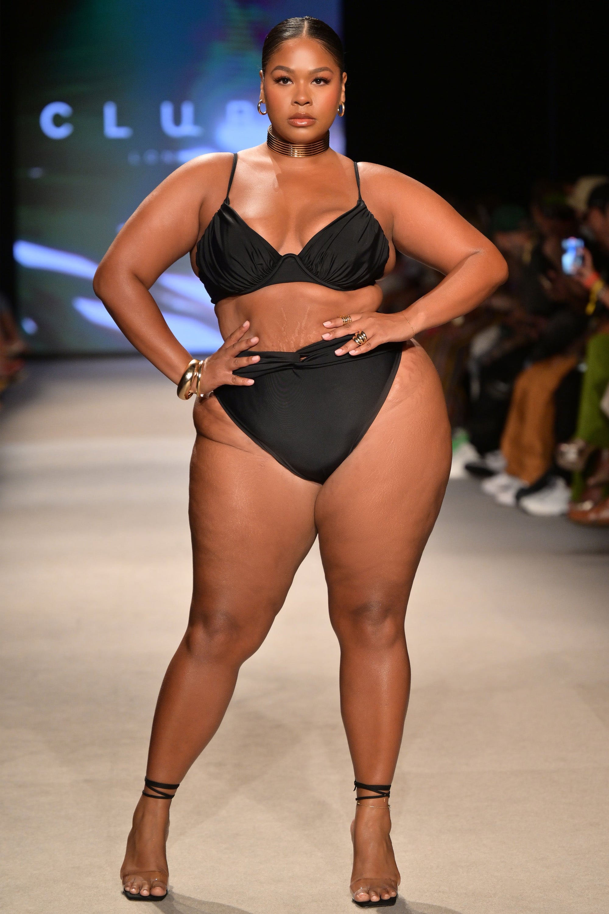 High Tide | Black High Waisted Twist Front Bikini Bottoms - Club L London - AUS