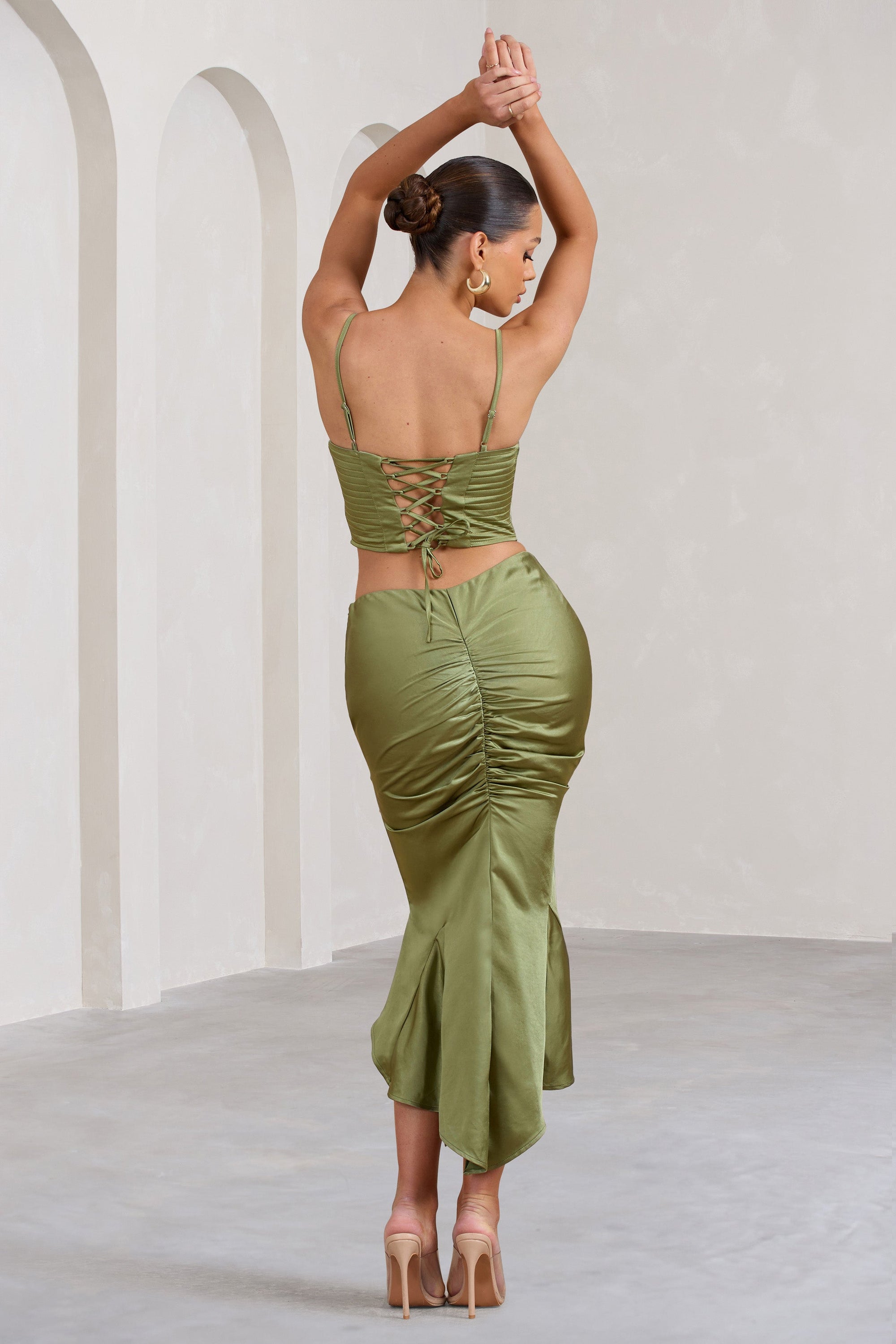 Per Favore | Olive Satin Ruched Split Maxi Skirt - Club L London - AUS