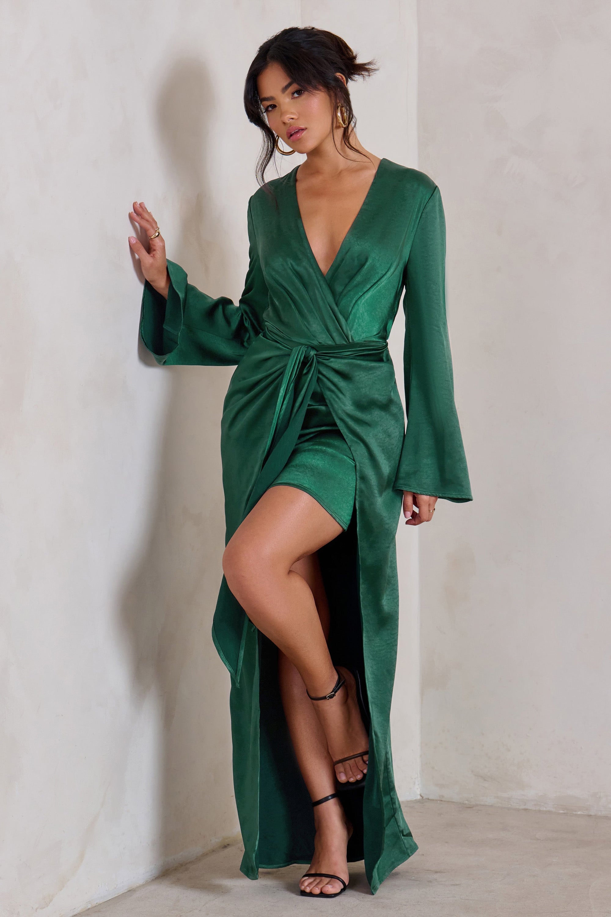 Patricia | Green Extreme Plunge Long Sleeve Maxi Dress With Tie Detail - Club L London - AUS