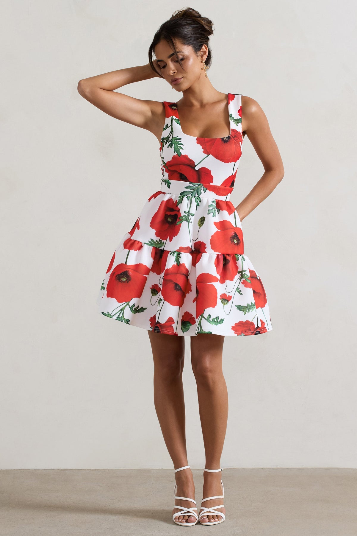 Alia | Poppy Print Scoop-Neck Tiered Volume Hem Mini Dress - Club L London - AUS
