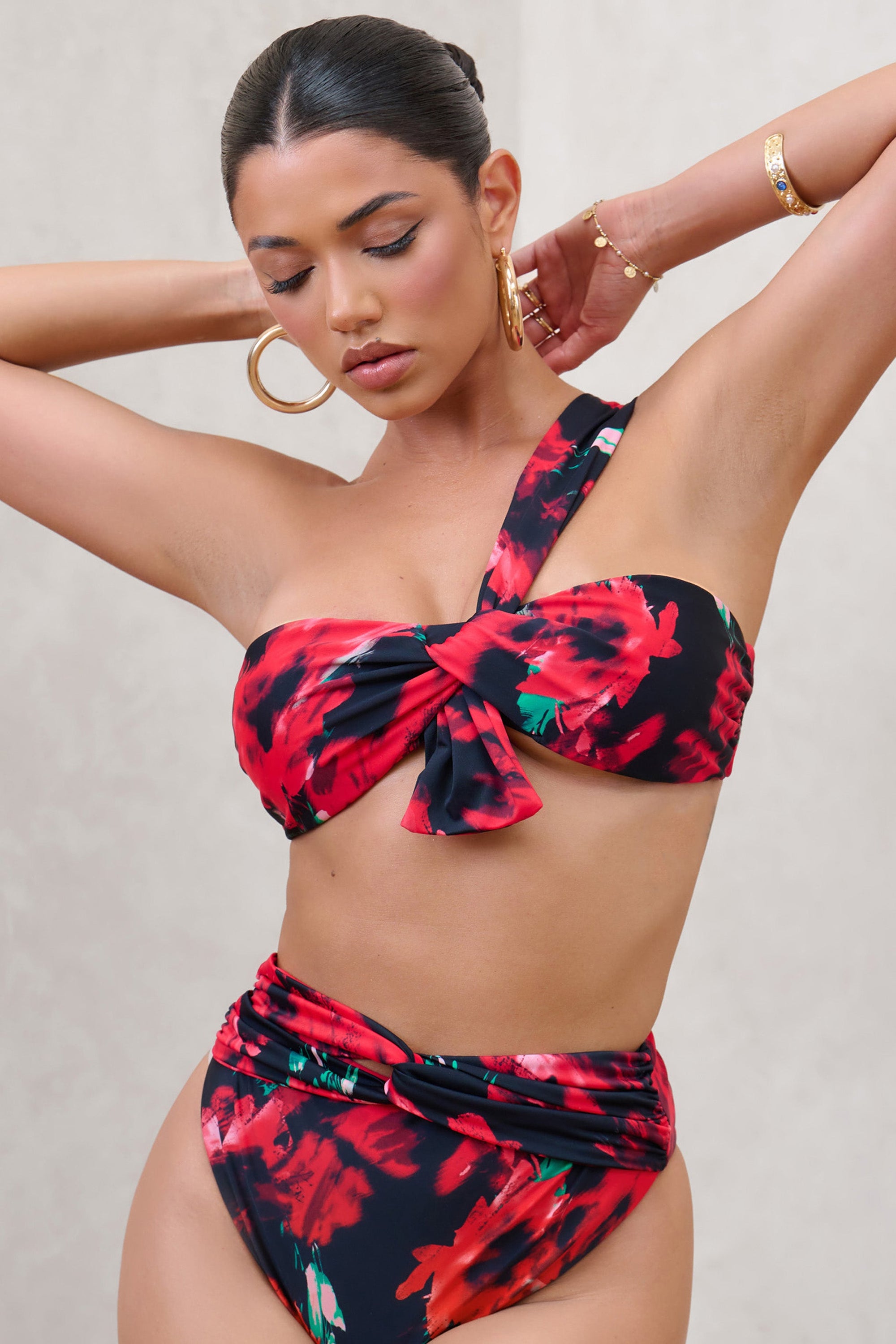 Bowline | Multi Print One Shoulder Knotted Bikini Top - Club L London - AUS