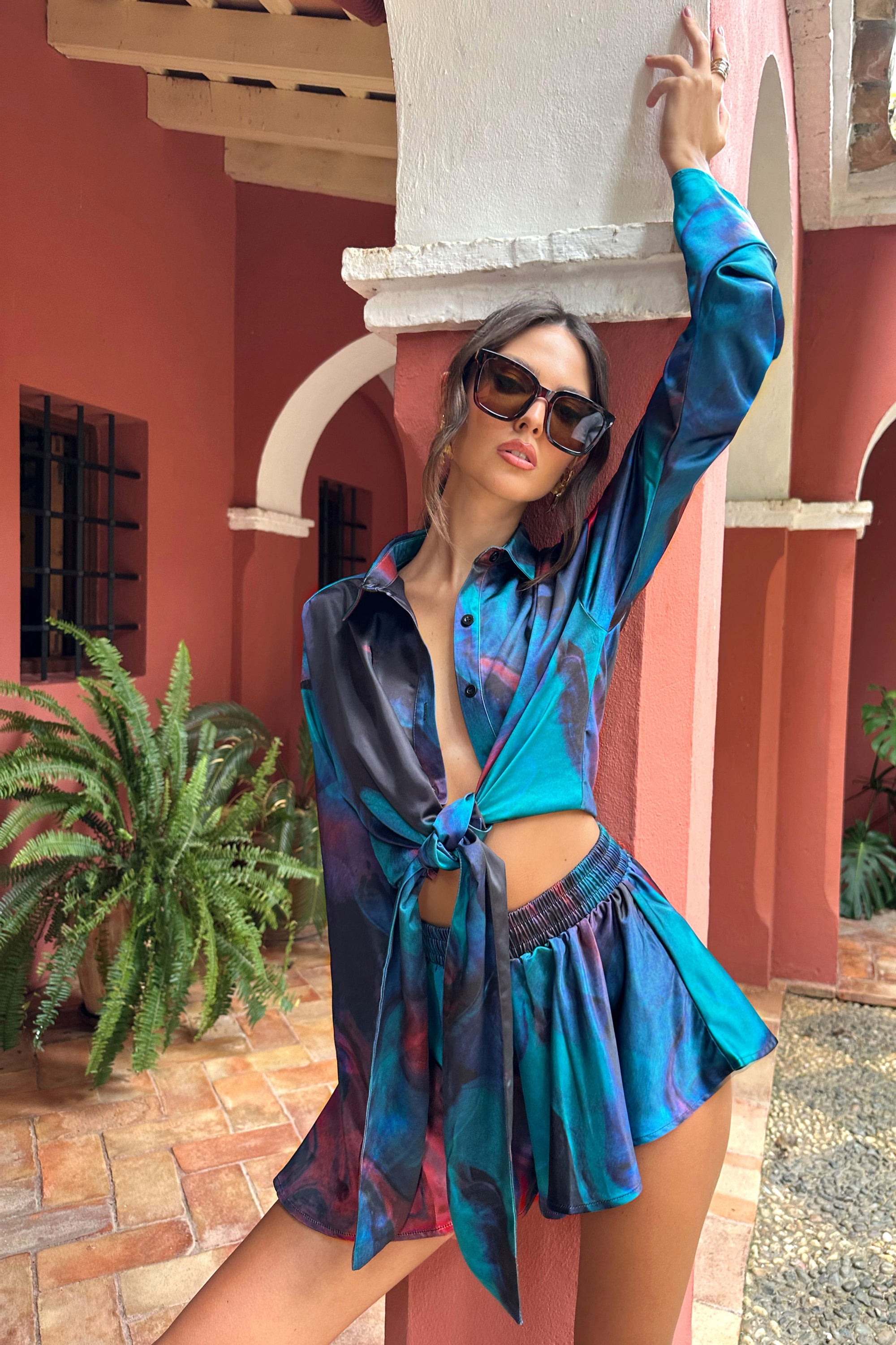Marisela | Blue Print Satin Flared Sleeve Cropped  Shirt - Club L London - AUS