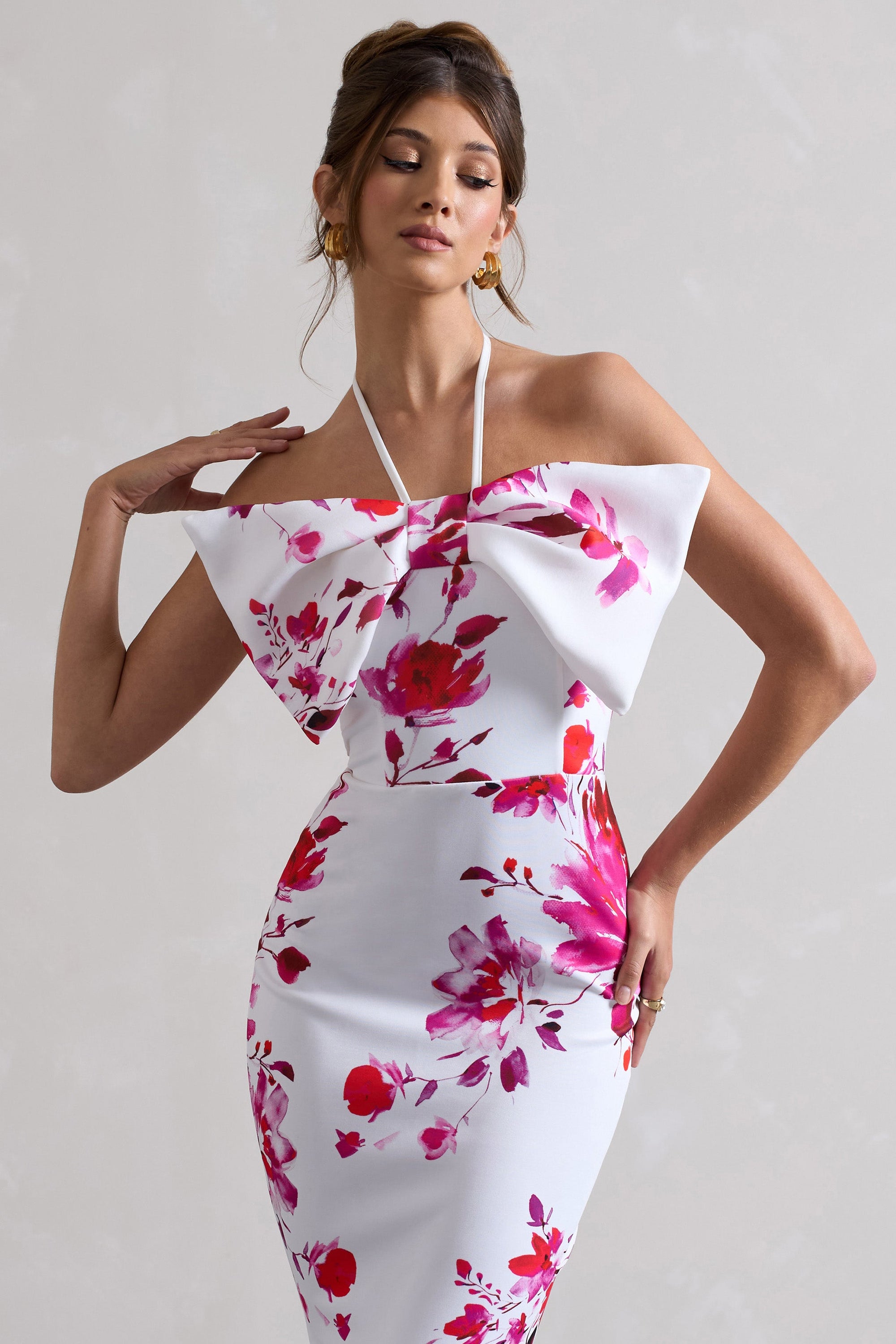 Sakura | Pink Floral Print Halter-Neck Fishtail Maxi Dress With Bow - Club L London - AUS