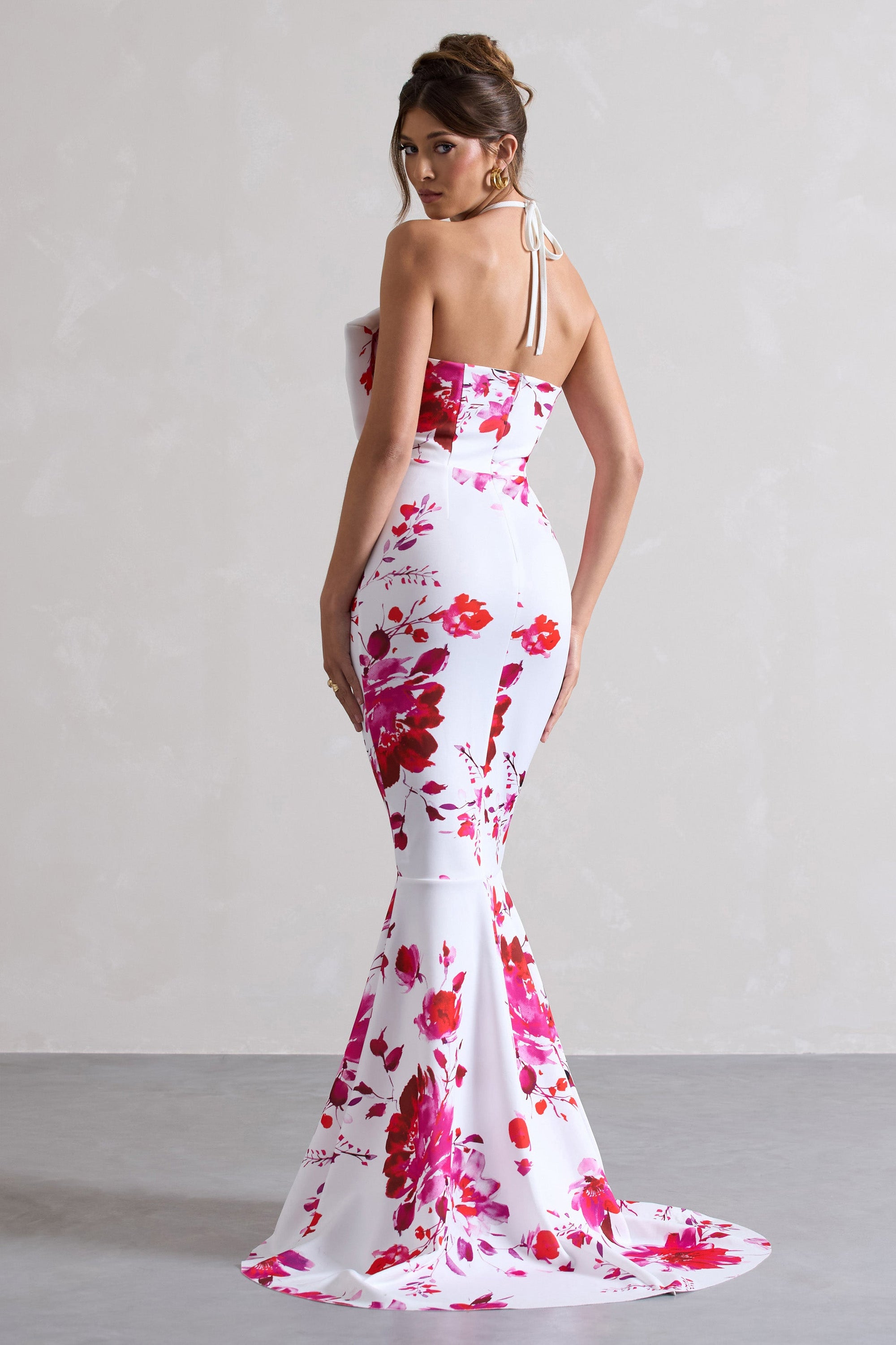 Sakura | Pink Floral Print Halter-Neck Fishtail Maxi Dress With Bow - Club L London - AUS