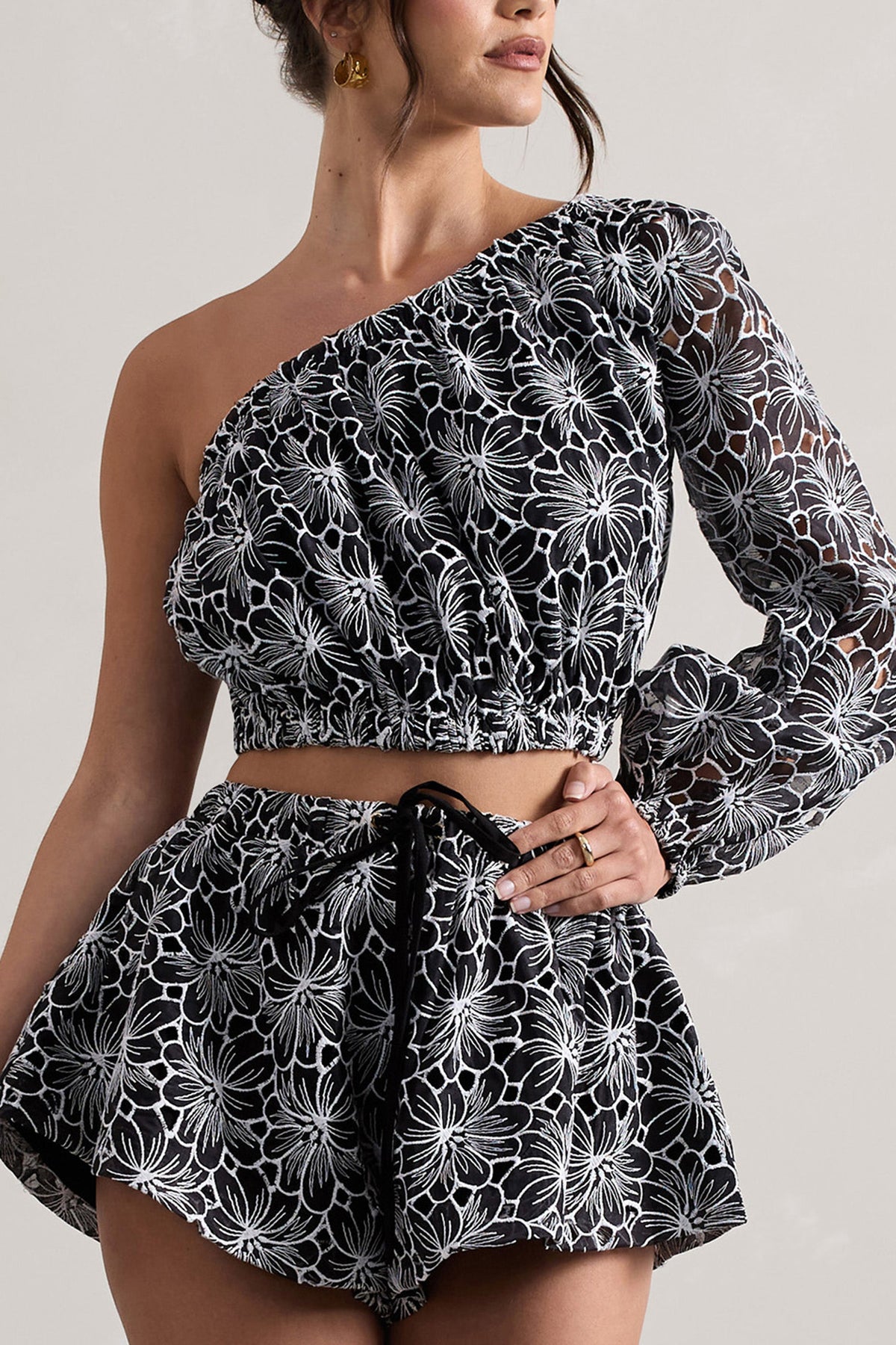 WB_CL134063002-LastRequestBlackLaceAsymmetricOne-SleeveCrop-Top_CL134064002-AtLastBlackLaceTieWaistShorts0copy