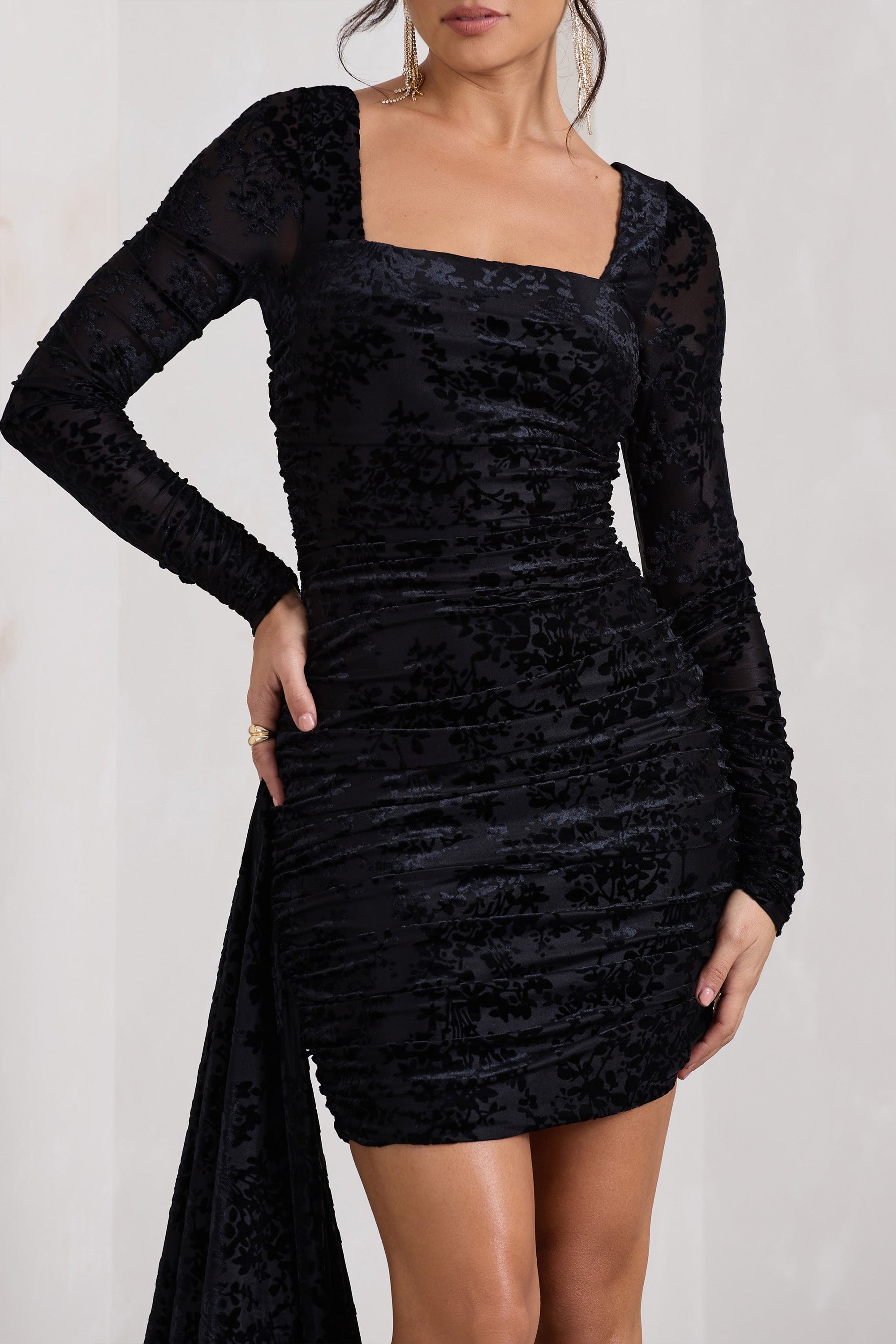 Crimson Cut | Black Velvet Floral Long-Sleeved Ruffled Bodycon Mini Dress - Club L London - AUS