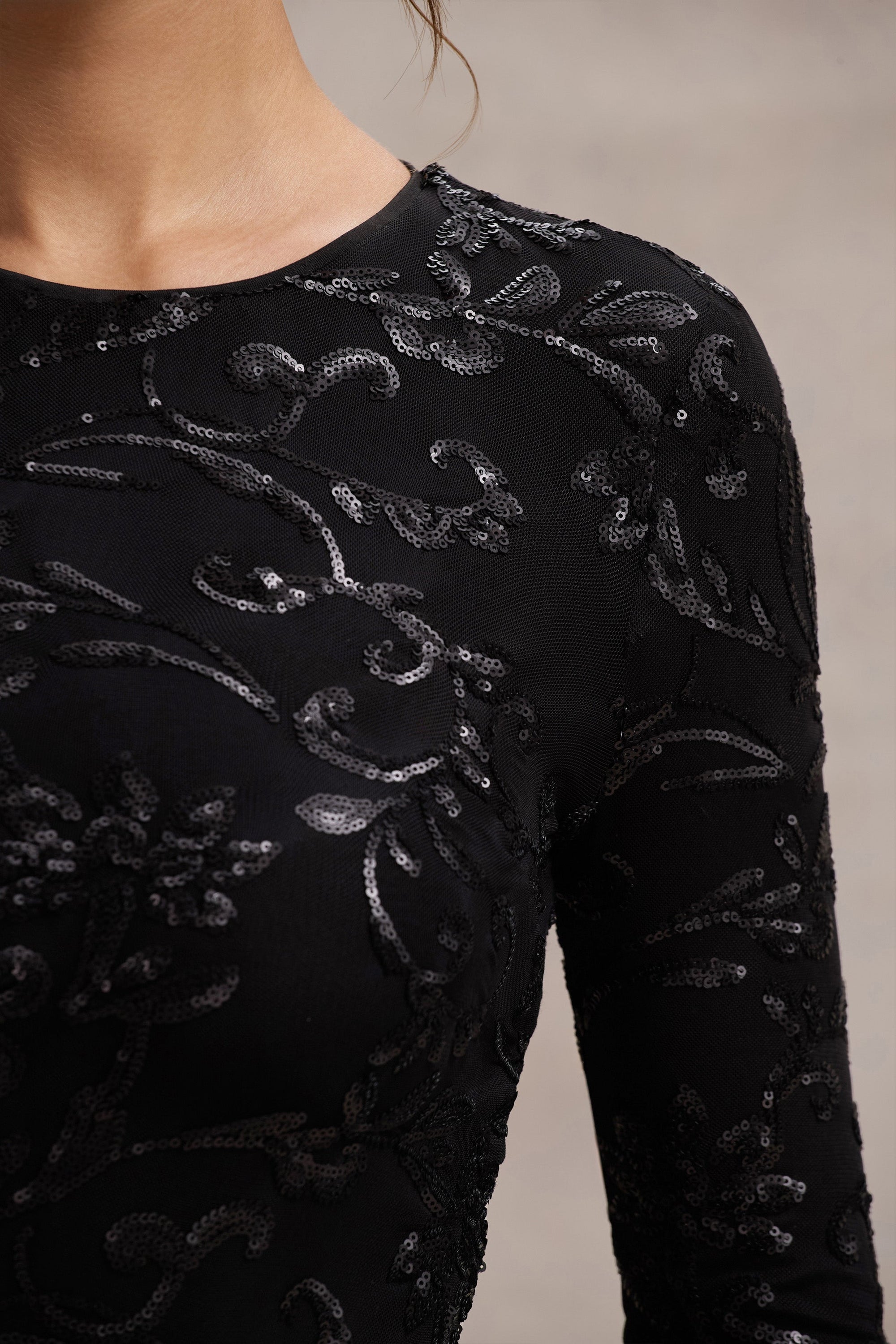 Zenith | Black Lace Long-Sleeve Maxi Dress - Club L London - AUS