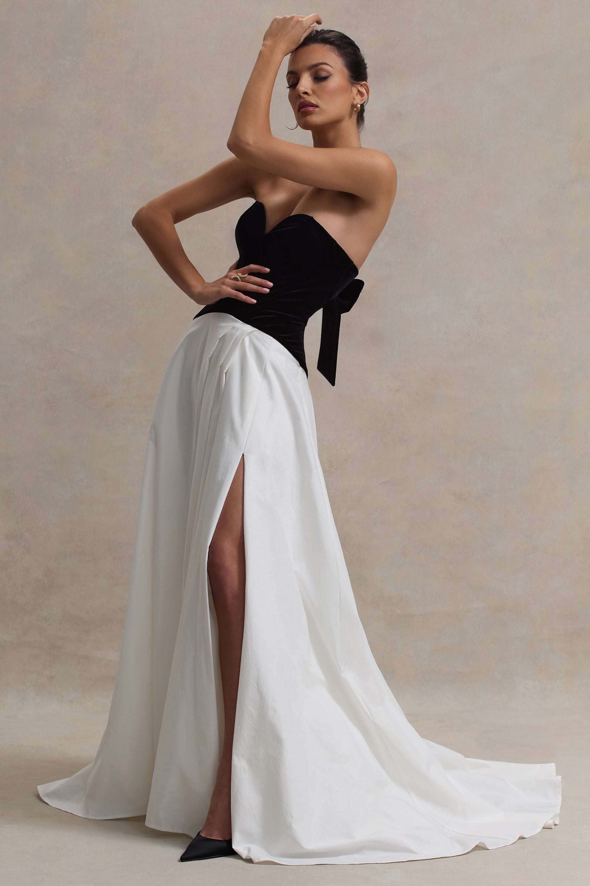 Lucienne | Black & Cream Sweetheart Corset Split Maxi Dress - Club L London - AUS