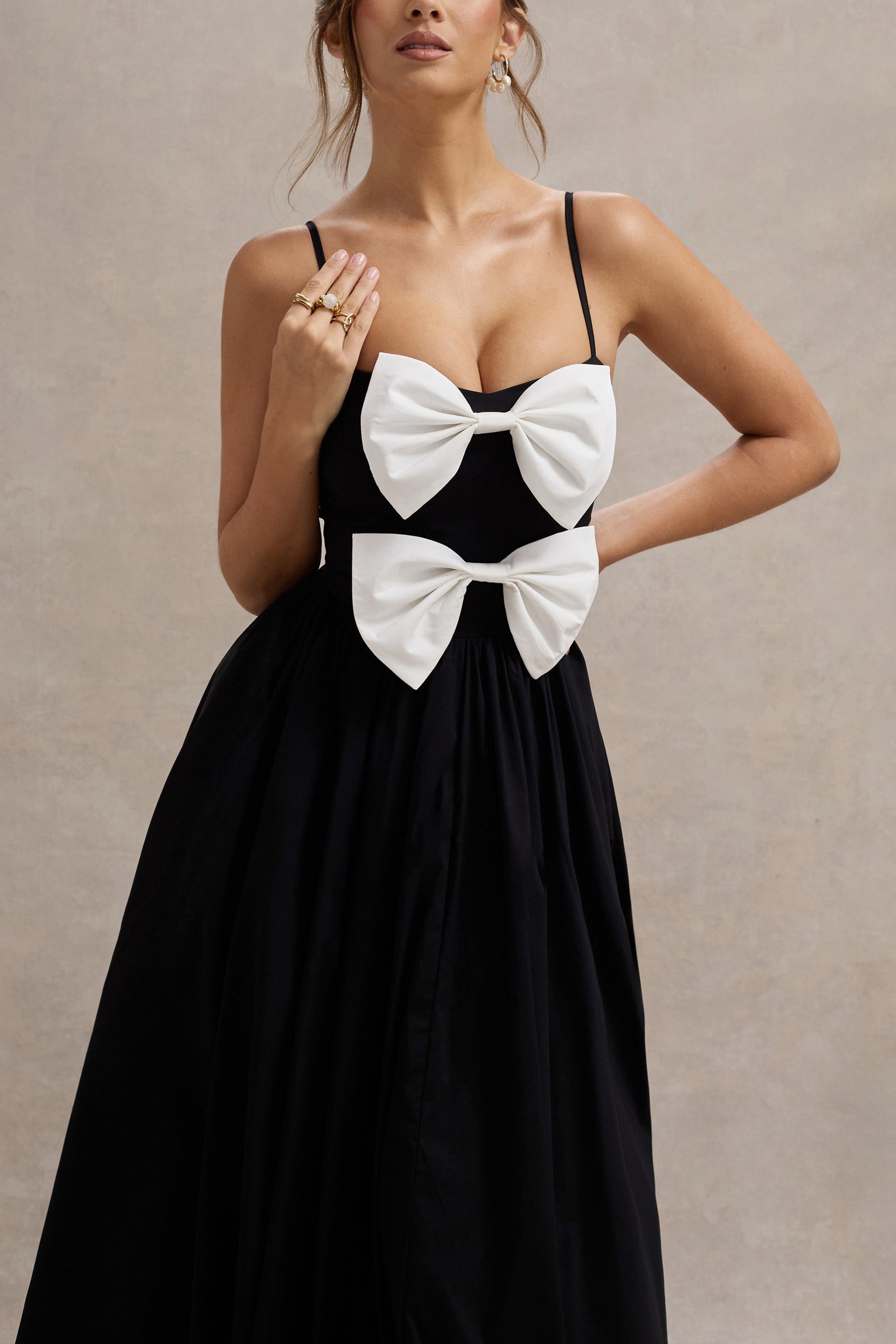 Loved Up | Black Strappy Pleated Maxi Dress With Bows - Club L London - AUS