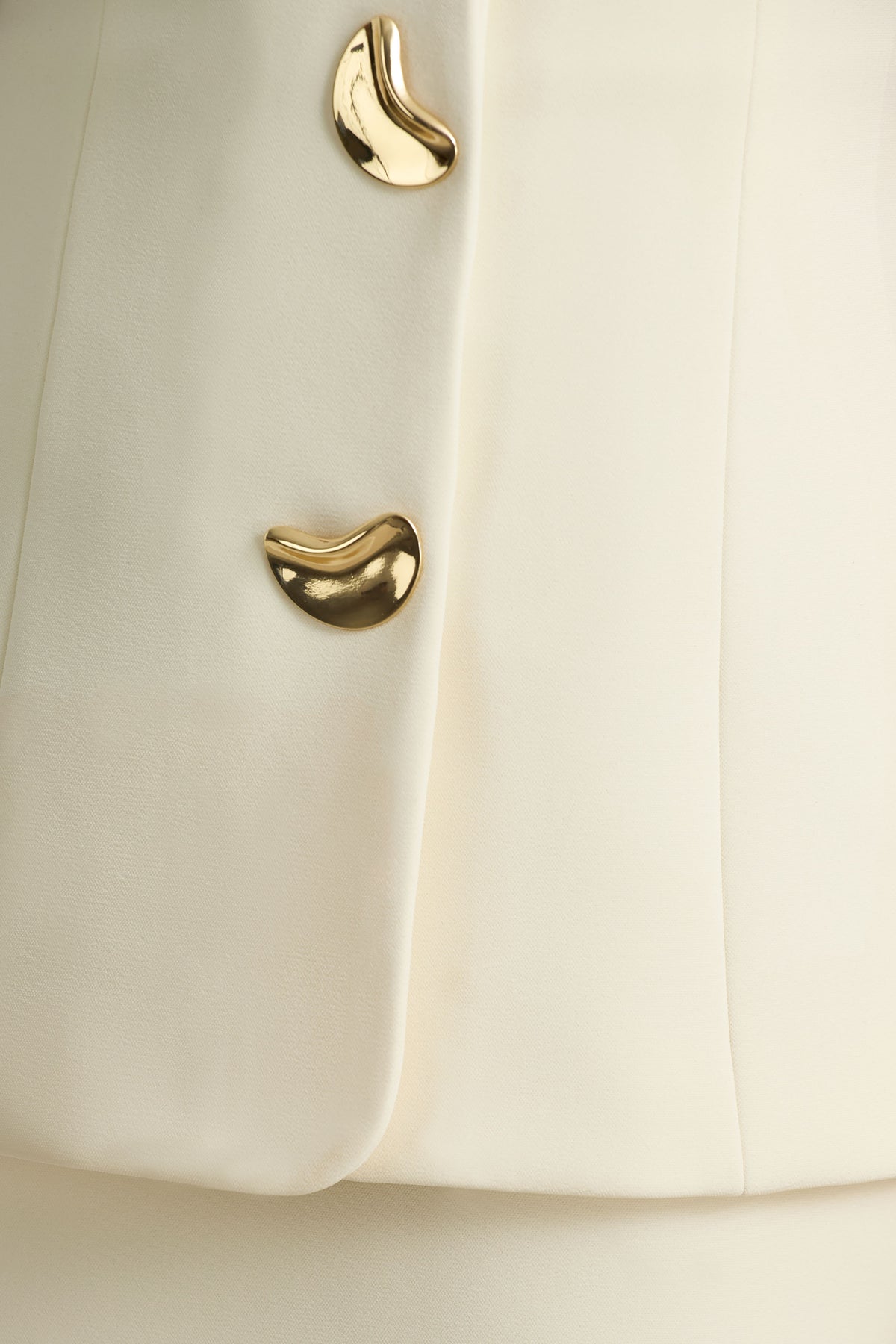 uploaded_image_0_lql1n