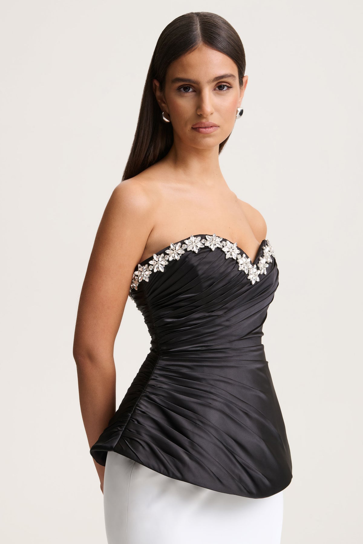 uploaded_image_3_2ppt9