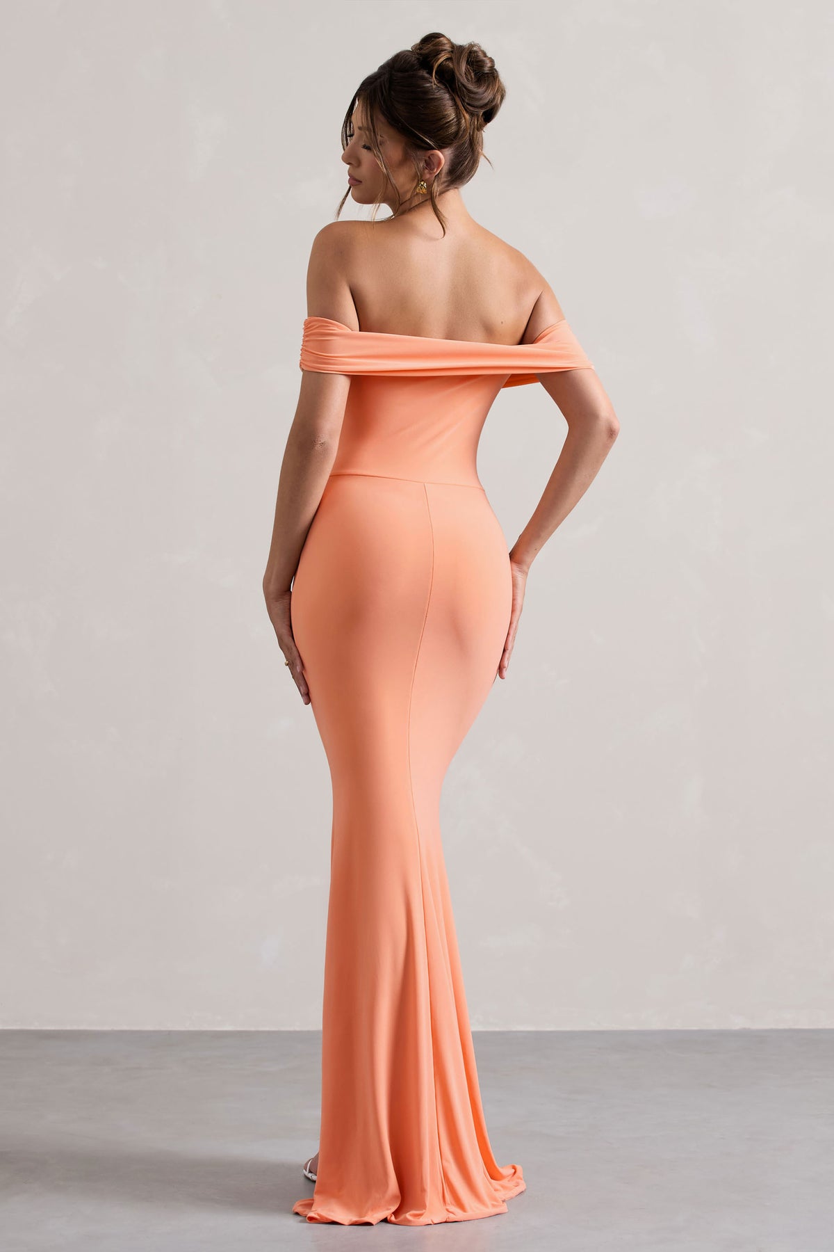 uploaded_image_4_6gknr