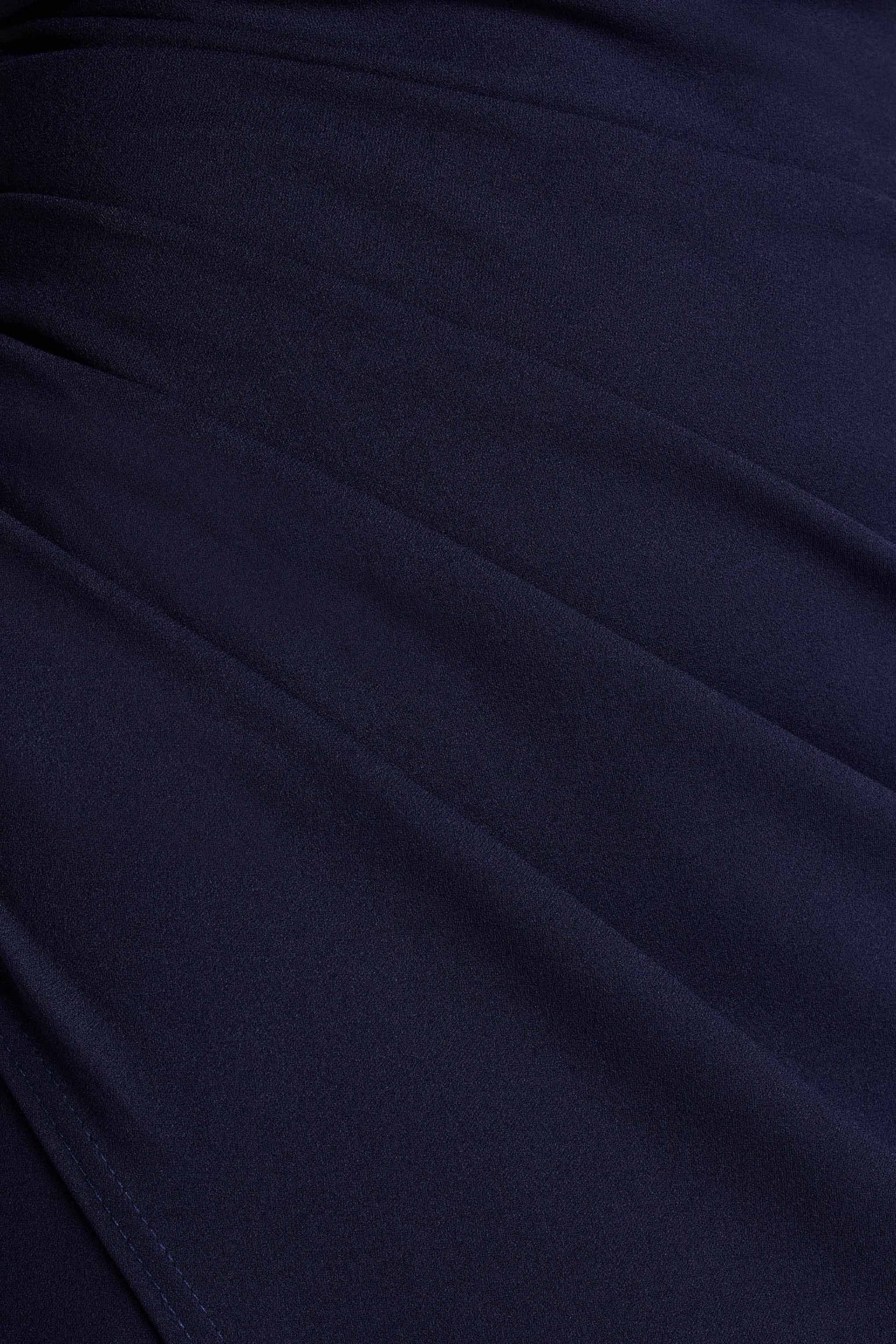 uploaded_image_4_6k3t8