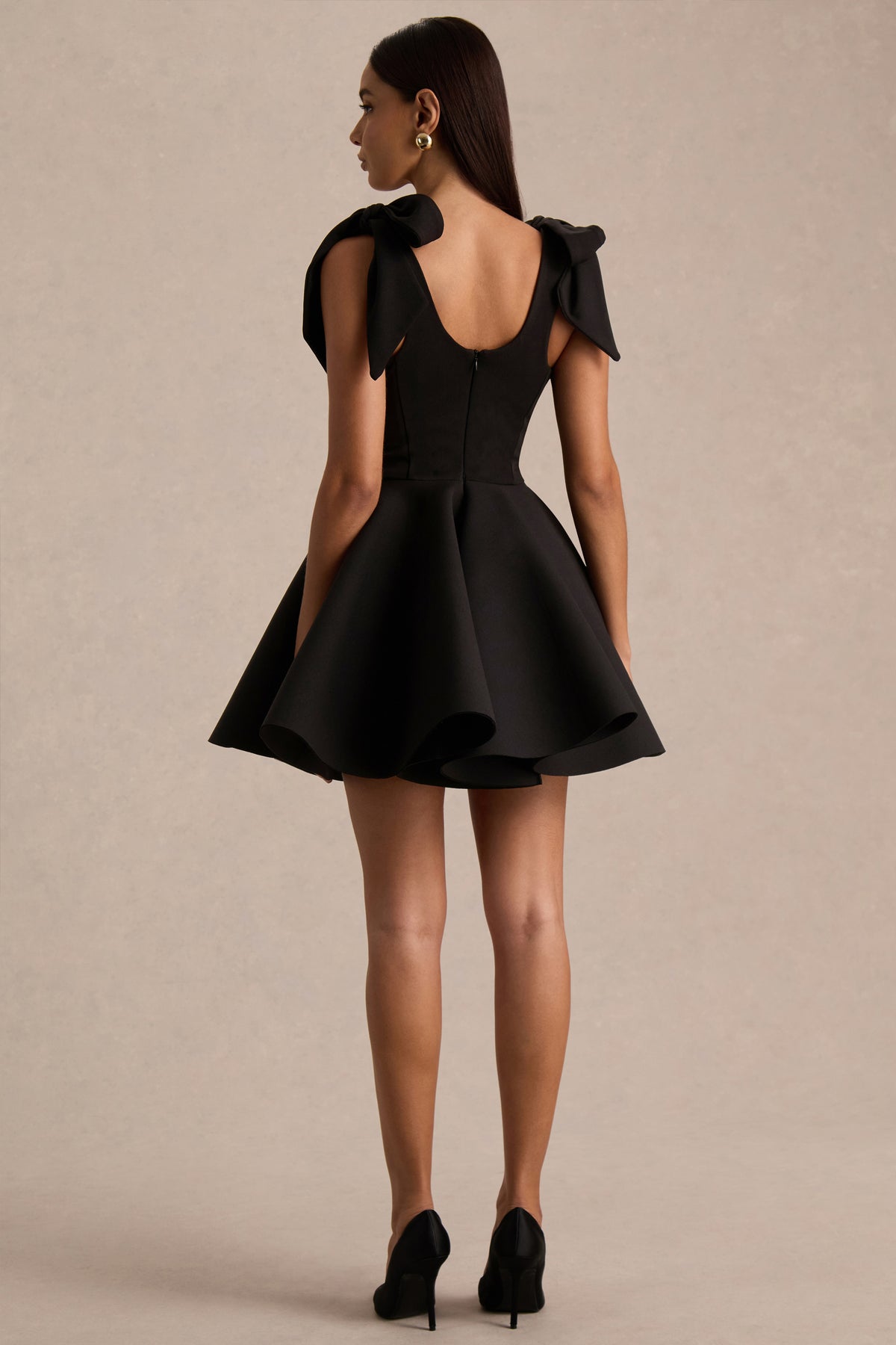 uploaded_image_4_ipxfw