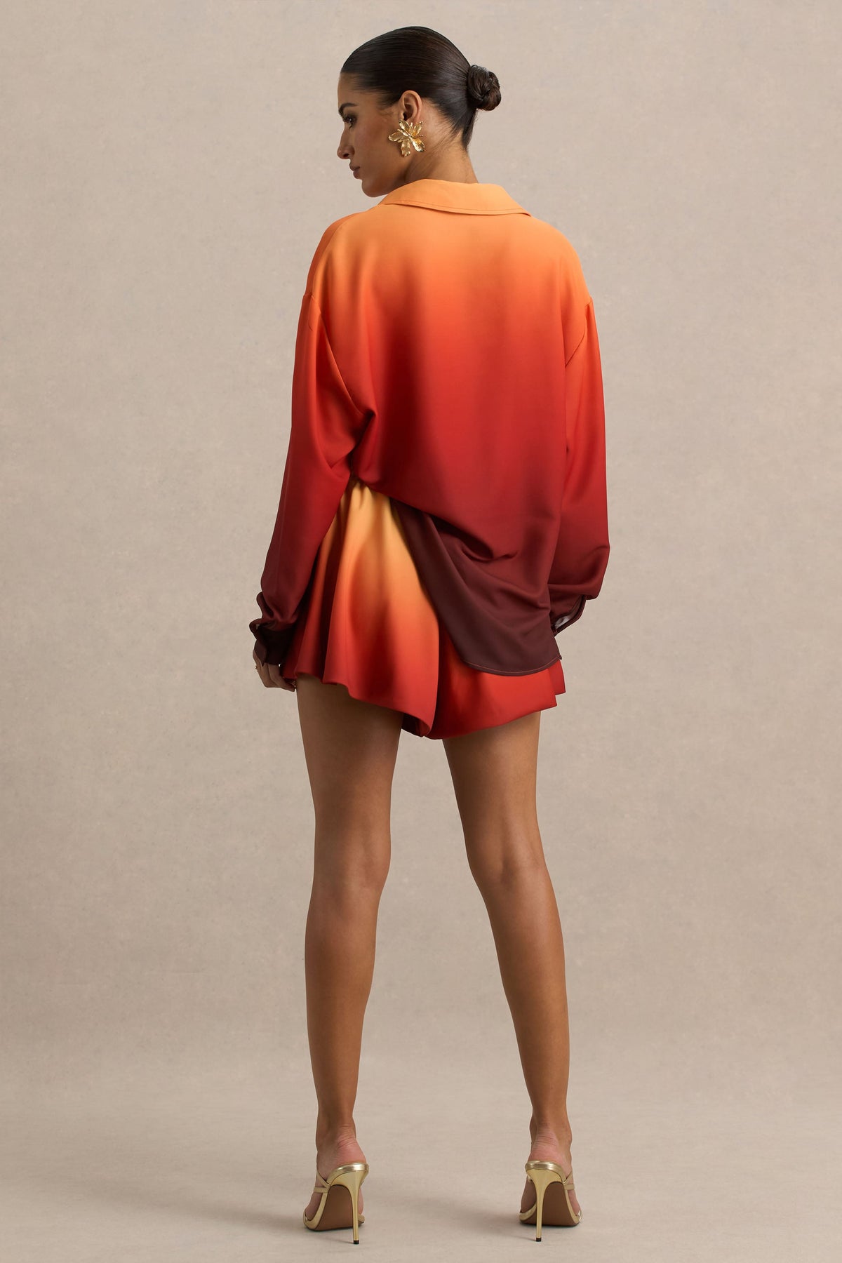 uploaded_image_4_qpa6r