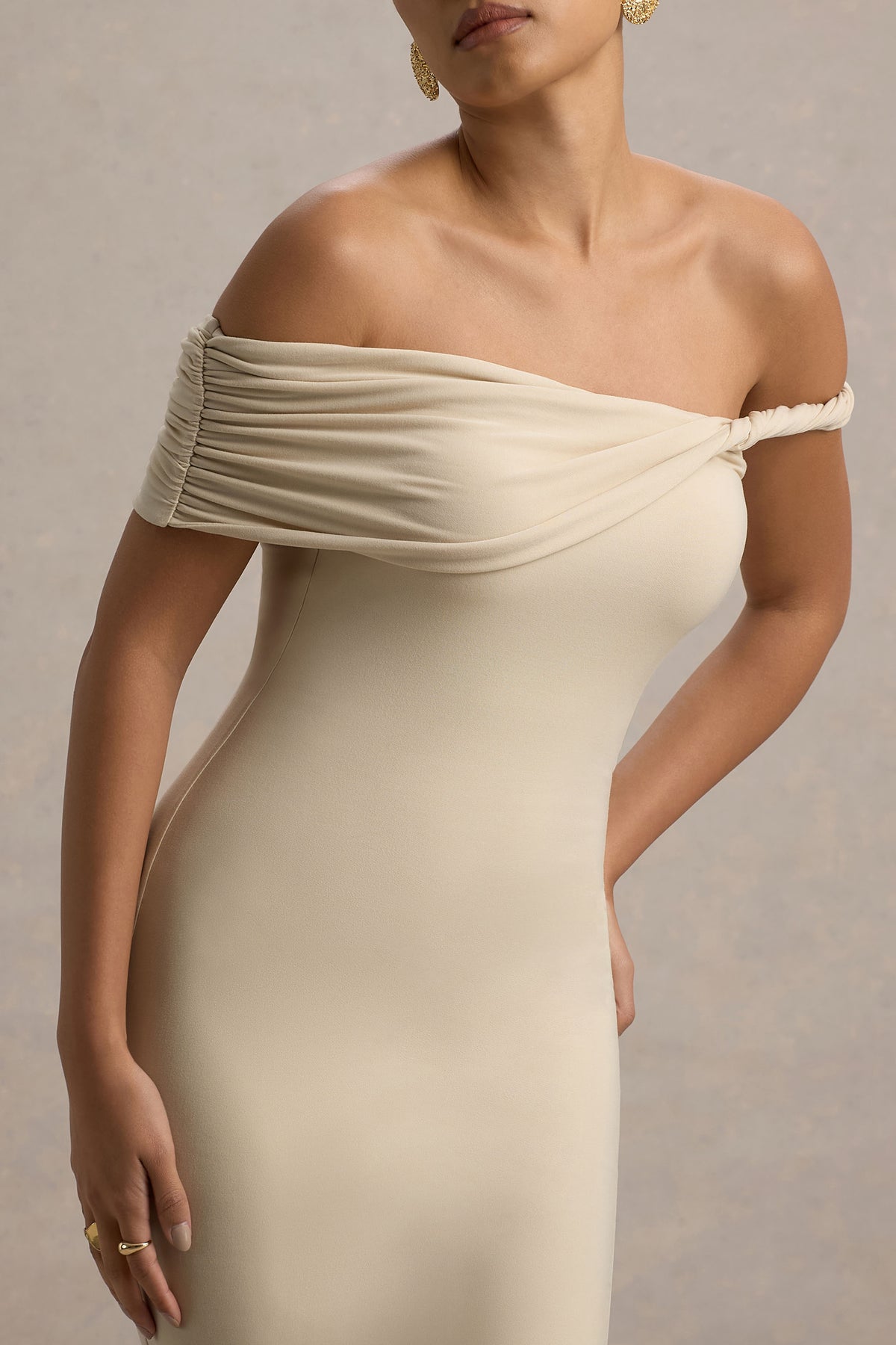 uploaded_image_4_r6zhn