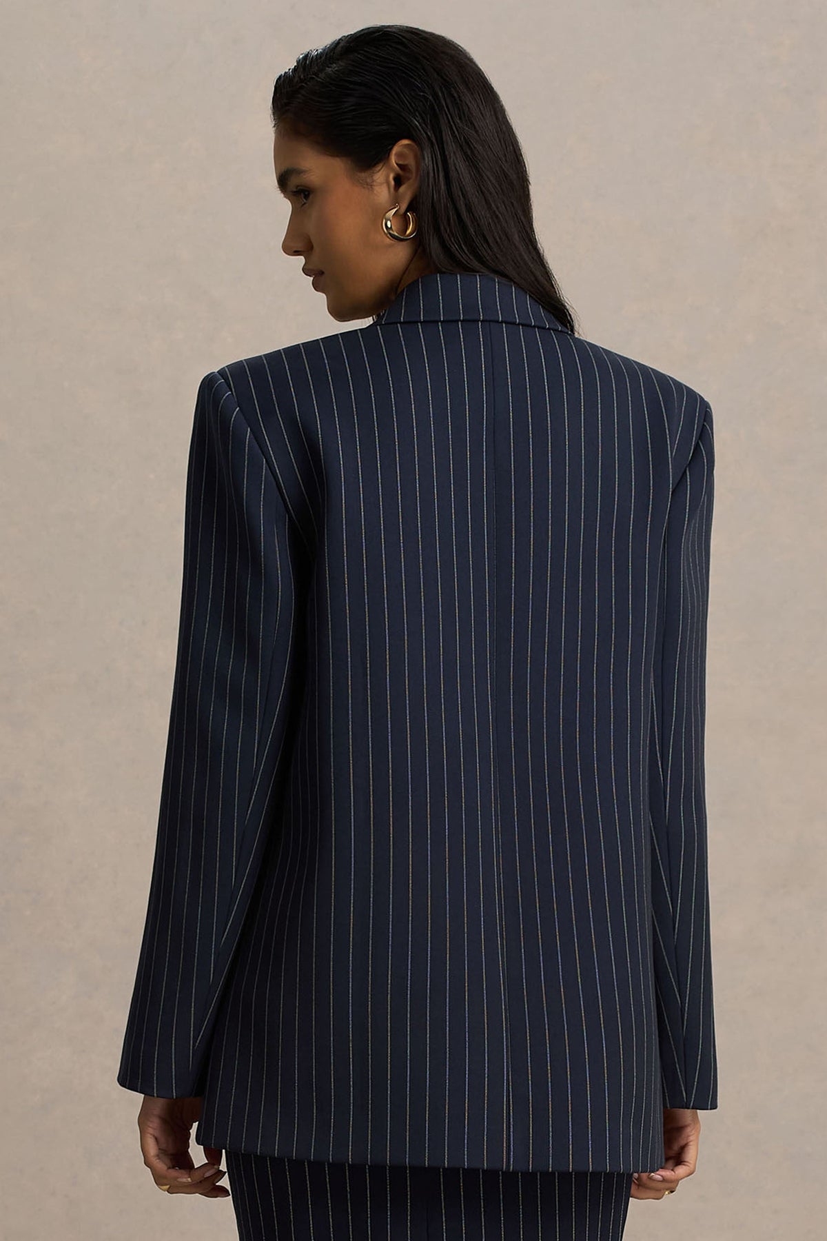 uploaded_image_4_ufy55