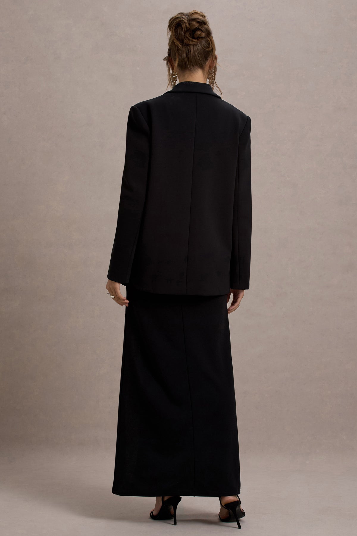 uploaded_image_5_eEF3G