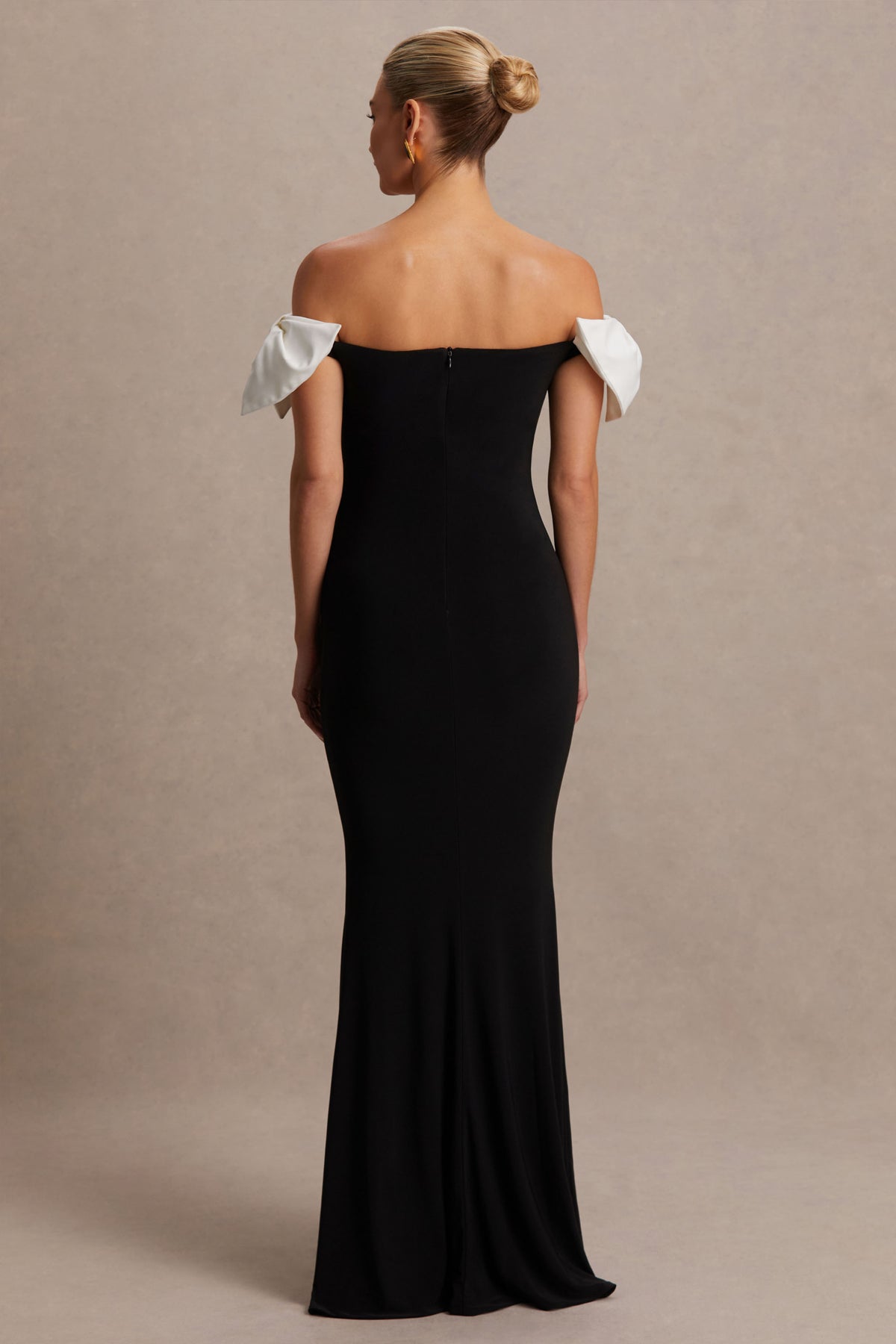 uploaded_image_5_za55y